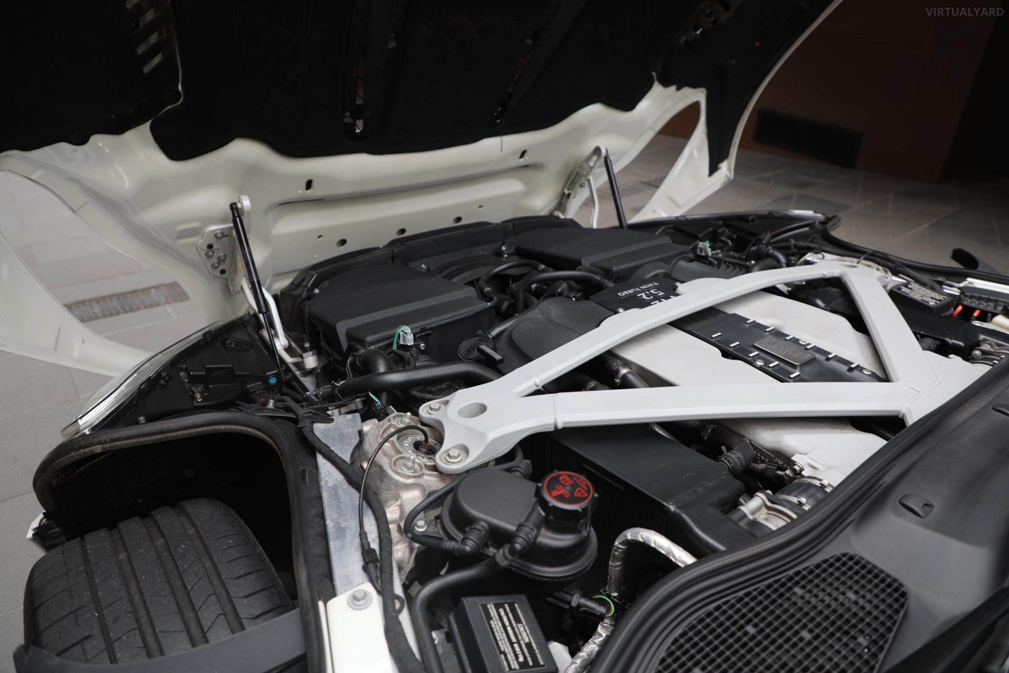 2017 Aston Martin DB11 Coupe 2dr Spts Auto 8sp 5.2TT [MY17] 