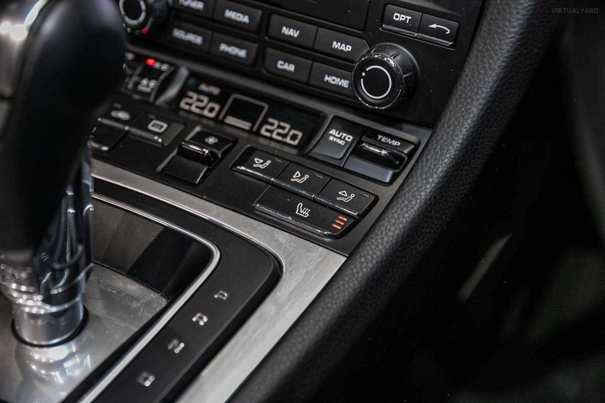 2019 Porsche 718 982 Boxster Convertible 2dr PDK 7sp 2.0T [MY19] 