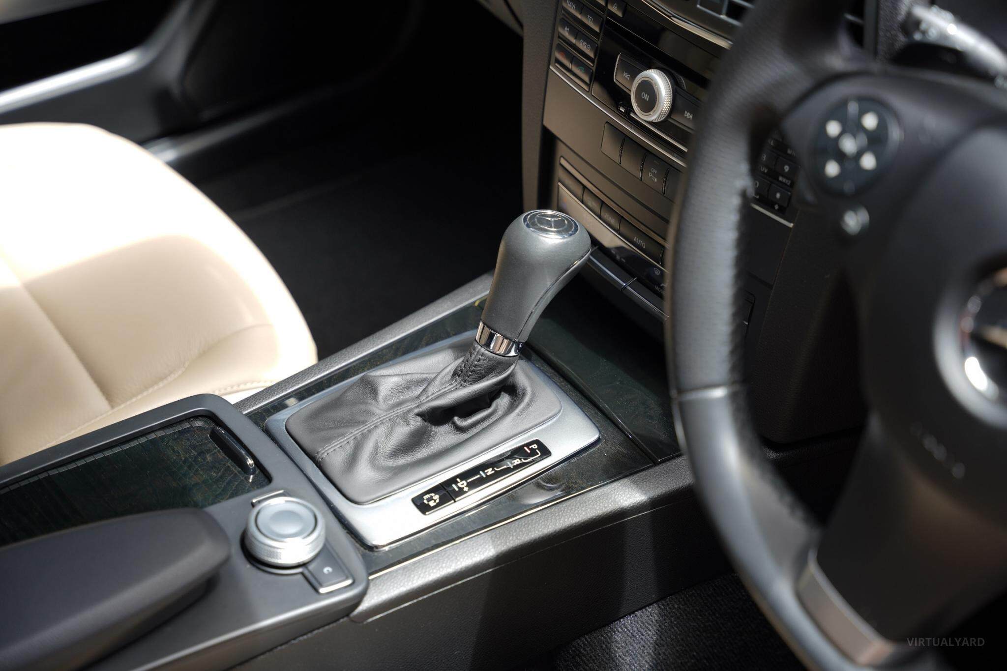 2010 Mercedes-Benz E-Class C207 E250 CGI Elegance Coupe 2dr Spts Auto 5sp 1.8T 