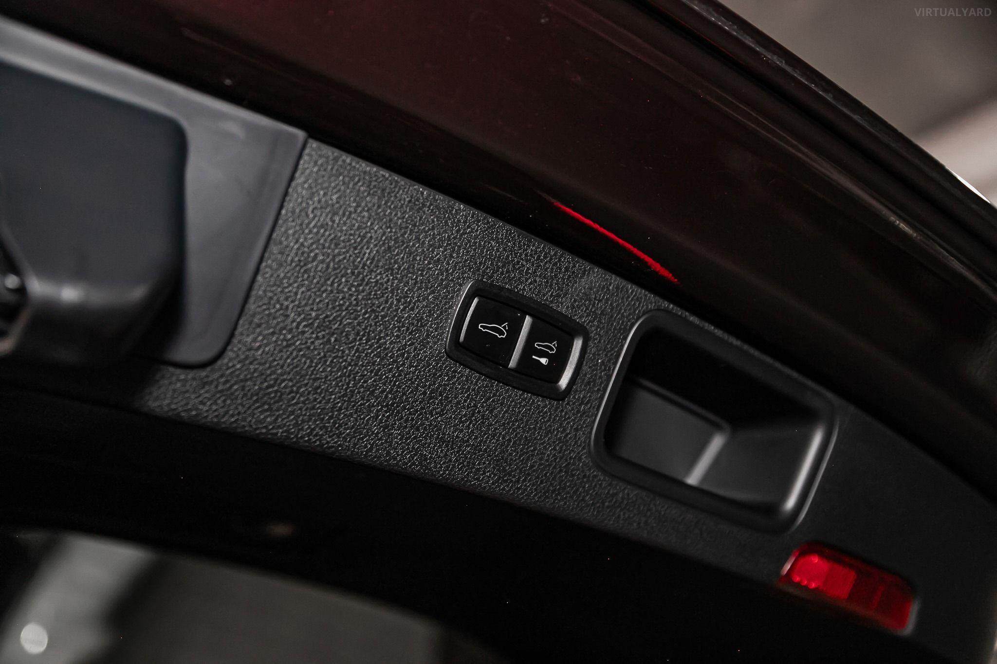 2023 Porsche Macan 95B Wagon 5dr PDK 7sp AWD 2.0T [MY23] 