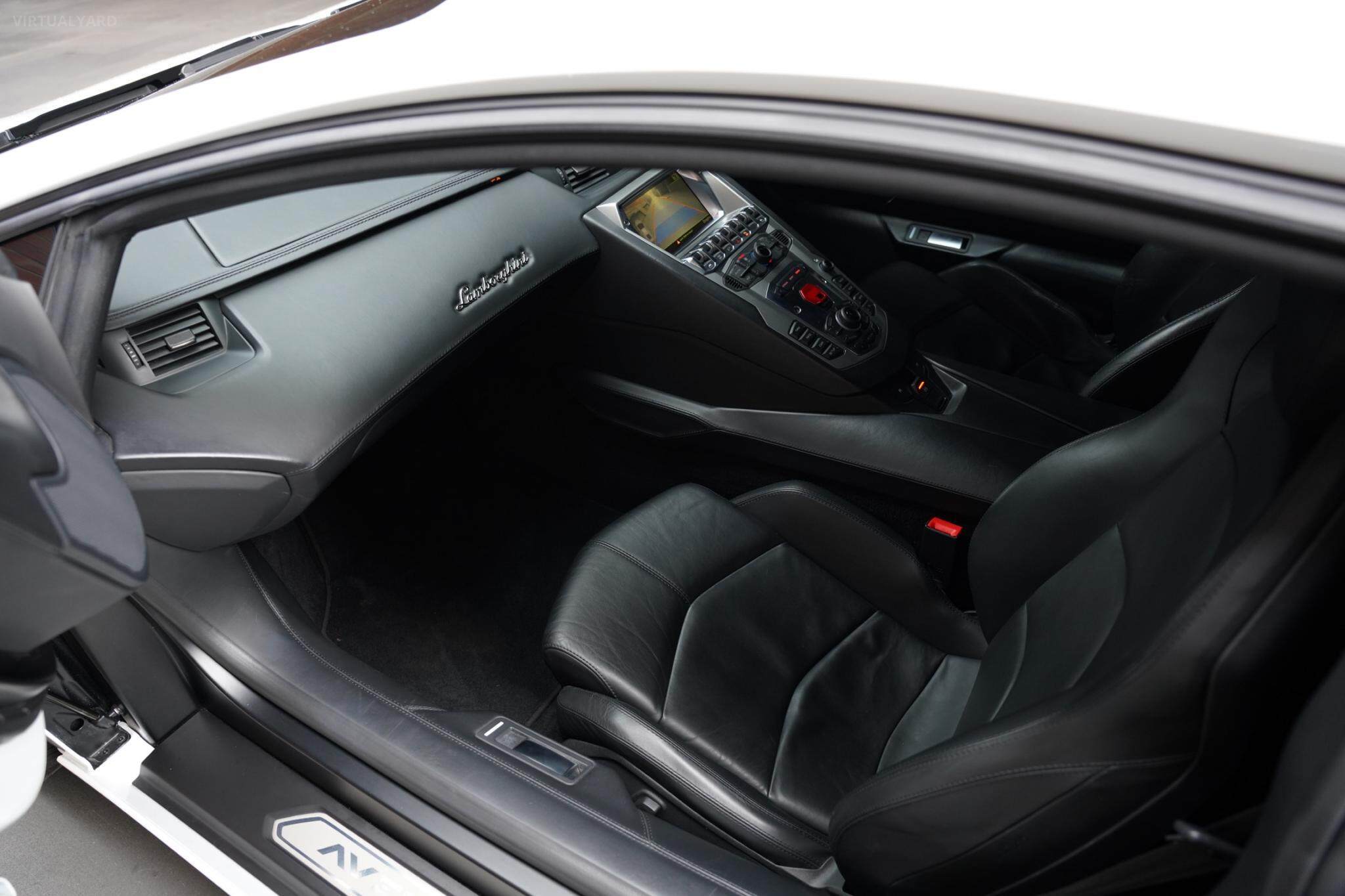 2011 Lamborghini Aventador 834 LP700-4 Coupe 2dr ISR 7sp AWD 6.5i [Mar] 