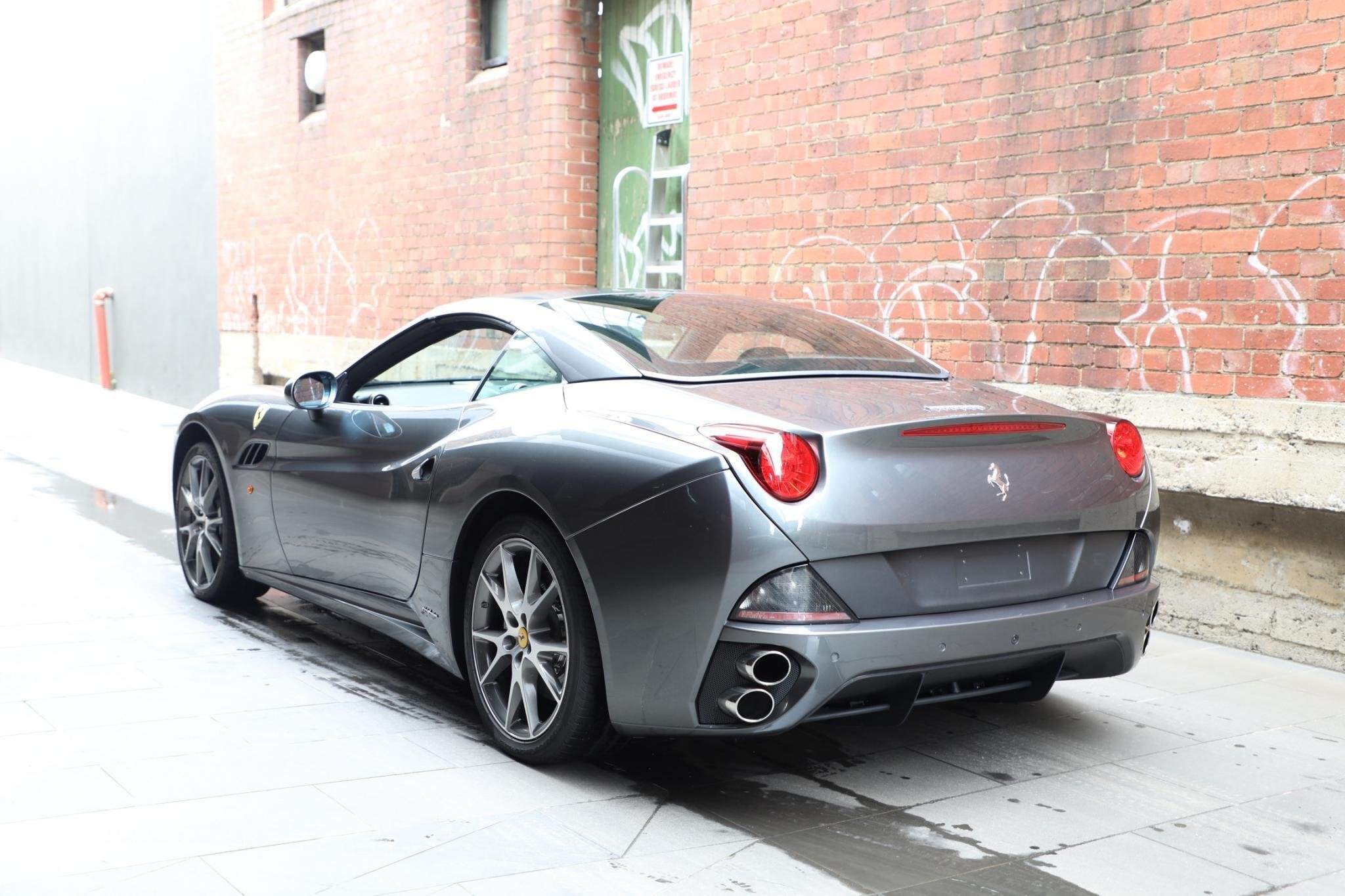 2012 Ferrari California F149 Convertible 2dr DCT 7sp 4.3i 