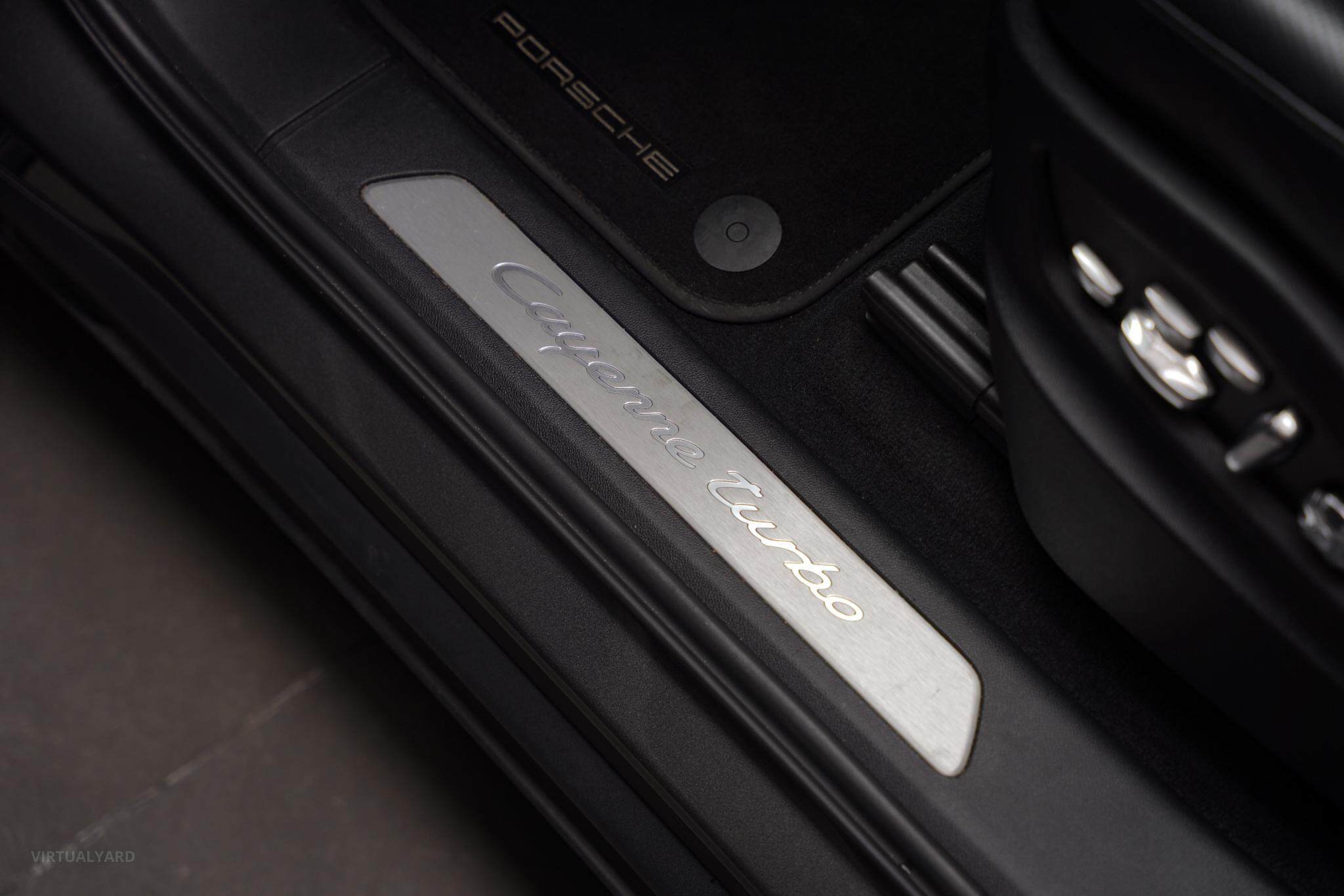 2018 Porsche Cayenne 9YA Turbo Wagon 5dr Tiptronic 8sp 4x4 4.0TT [MY19] 