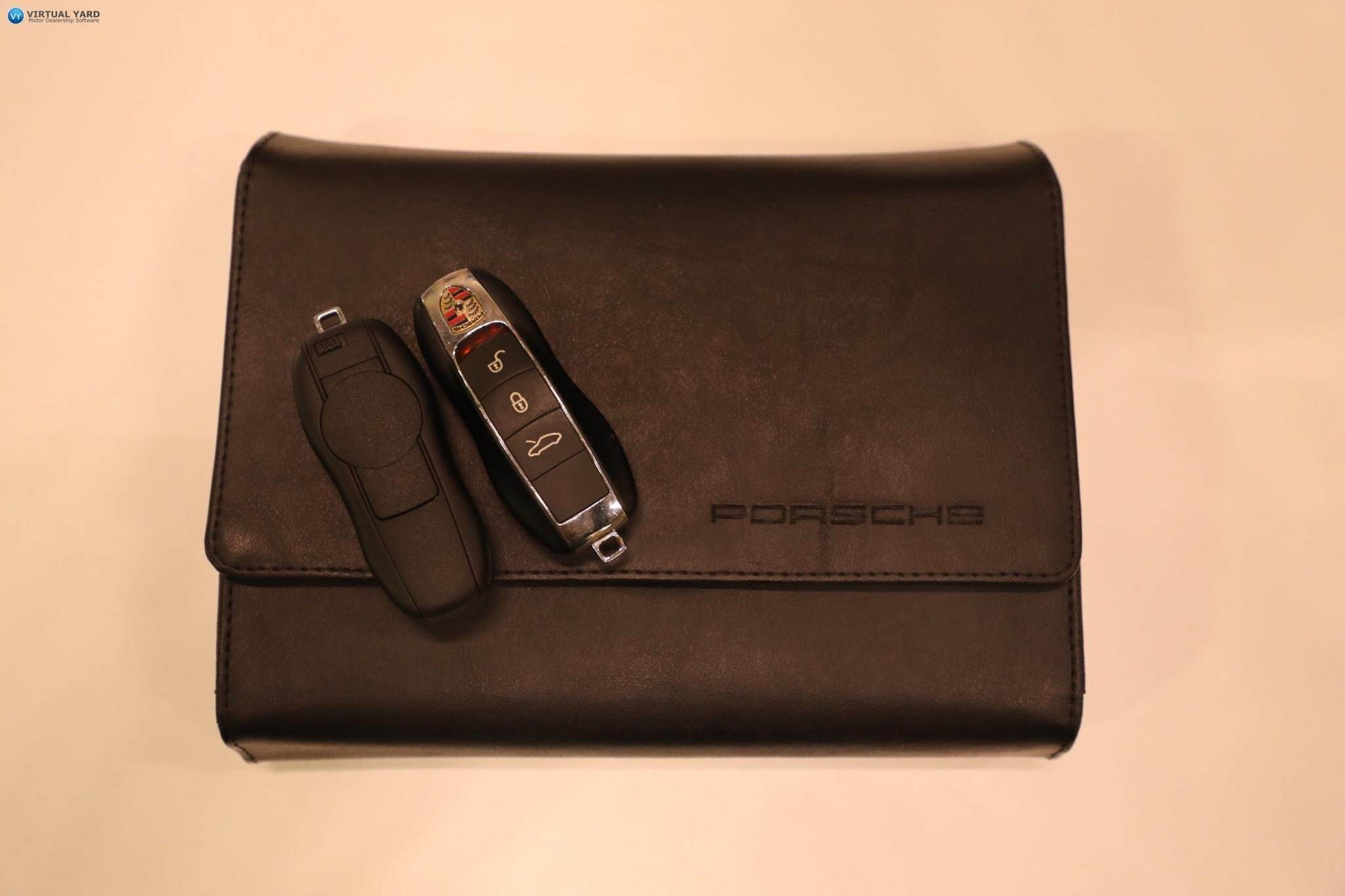 2016 Porsche 911 991 Carrera Coupe 2dr PDK 7sp 3.0TT [MY17] 