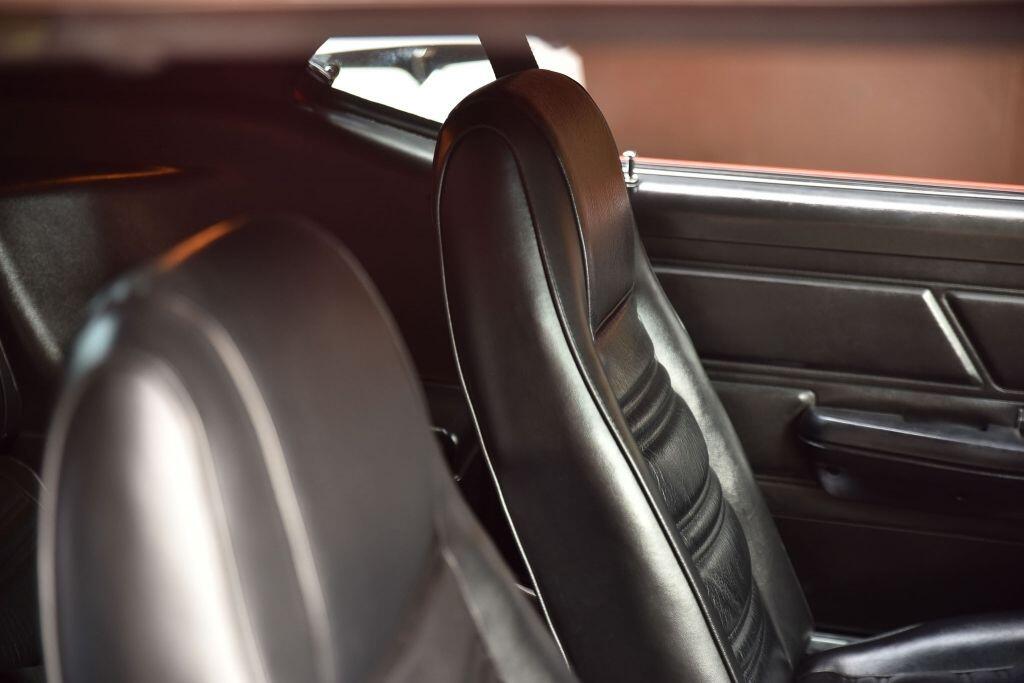 1970 Ford Mustang Fastback 2dr Auto 3sp, 302 