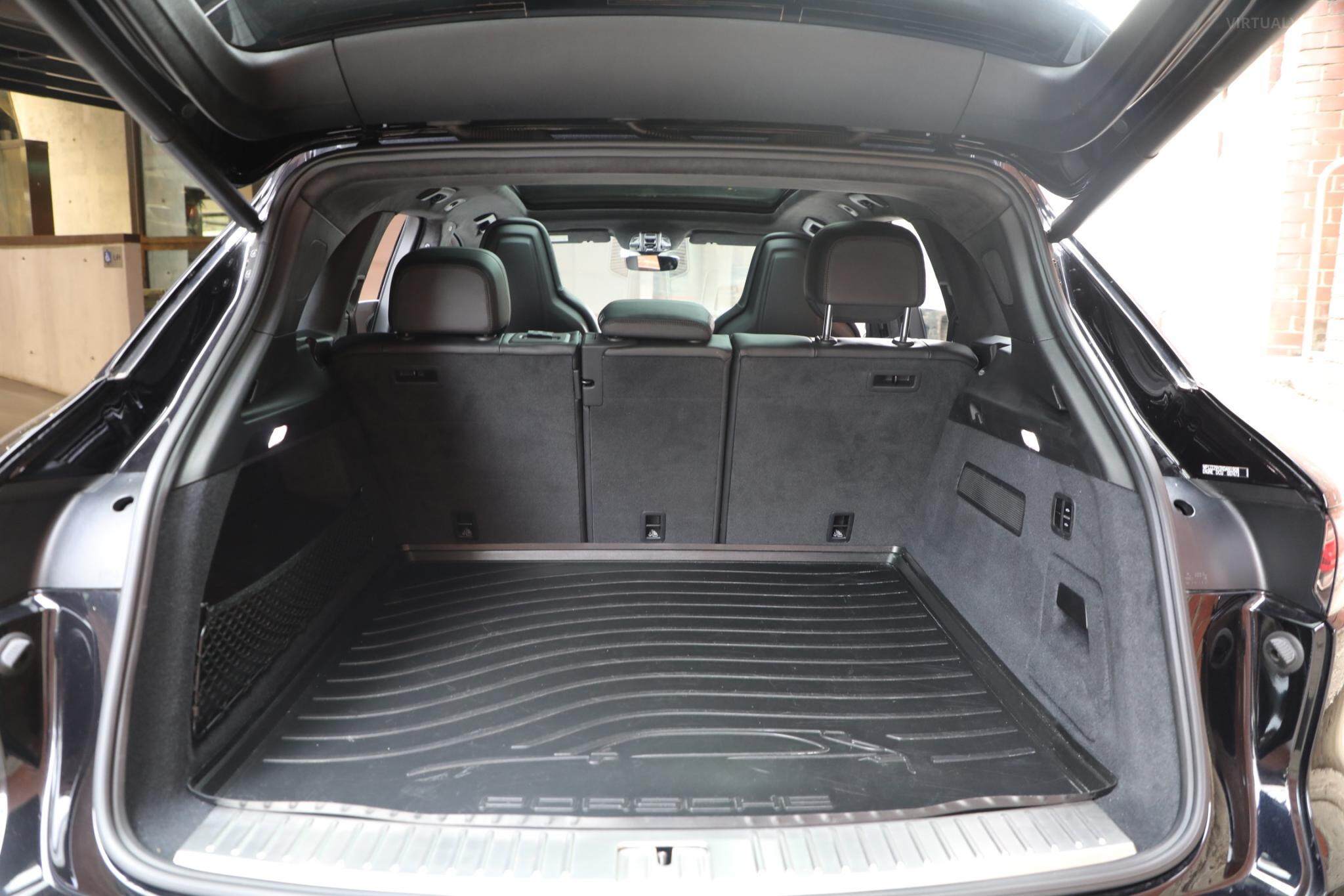 2018 Porsche Cayenne 9YA Turbo Wagon 5dr Tiptronic 8sp 4x4 4.0TT [MY19] 