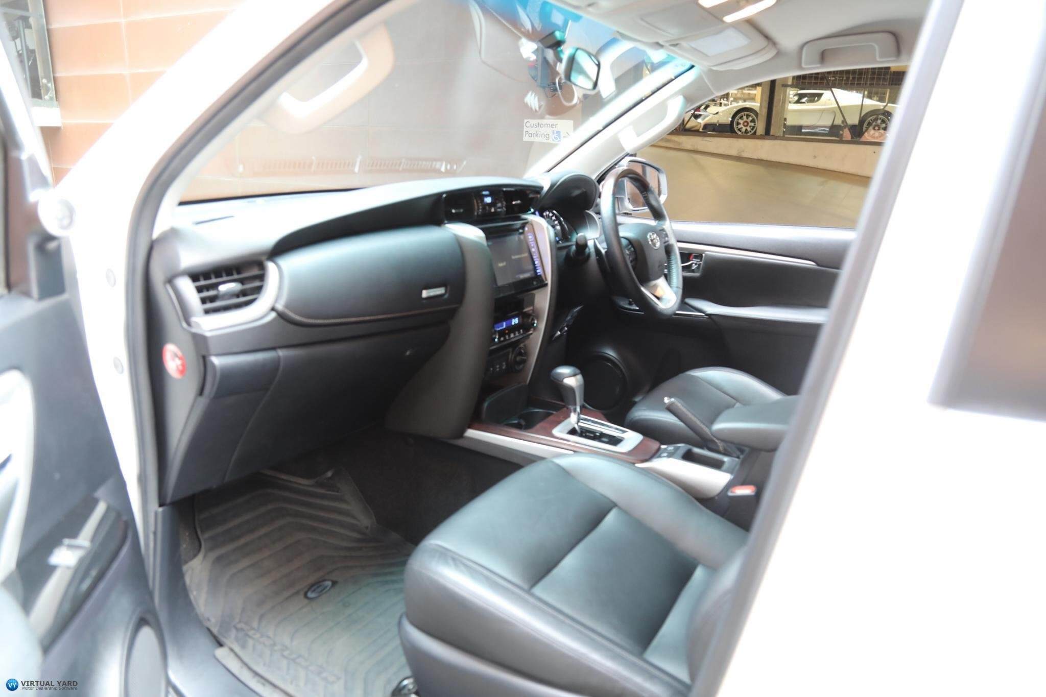 2016 Toyota Fortuner GUN156R Crusade Wagon 7st 5dr Auto 6sp, 4x4 2.8DT 