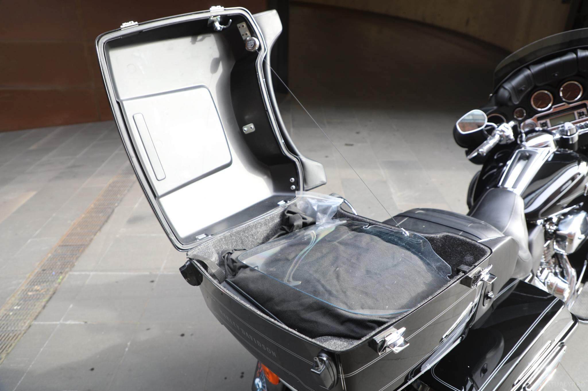 2012 HARLEY DAVIDSON FLHTCU ULTRA CLASSIC 