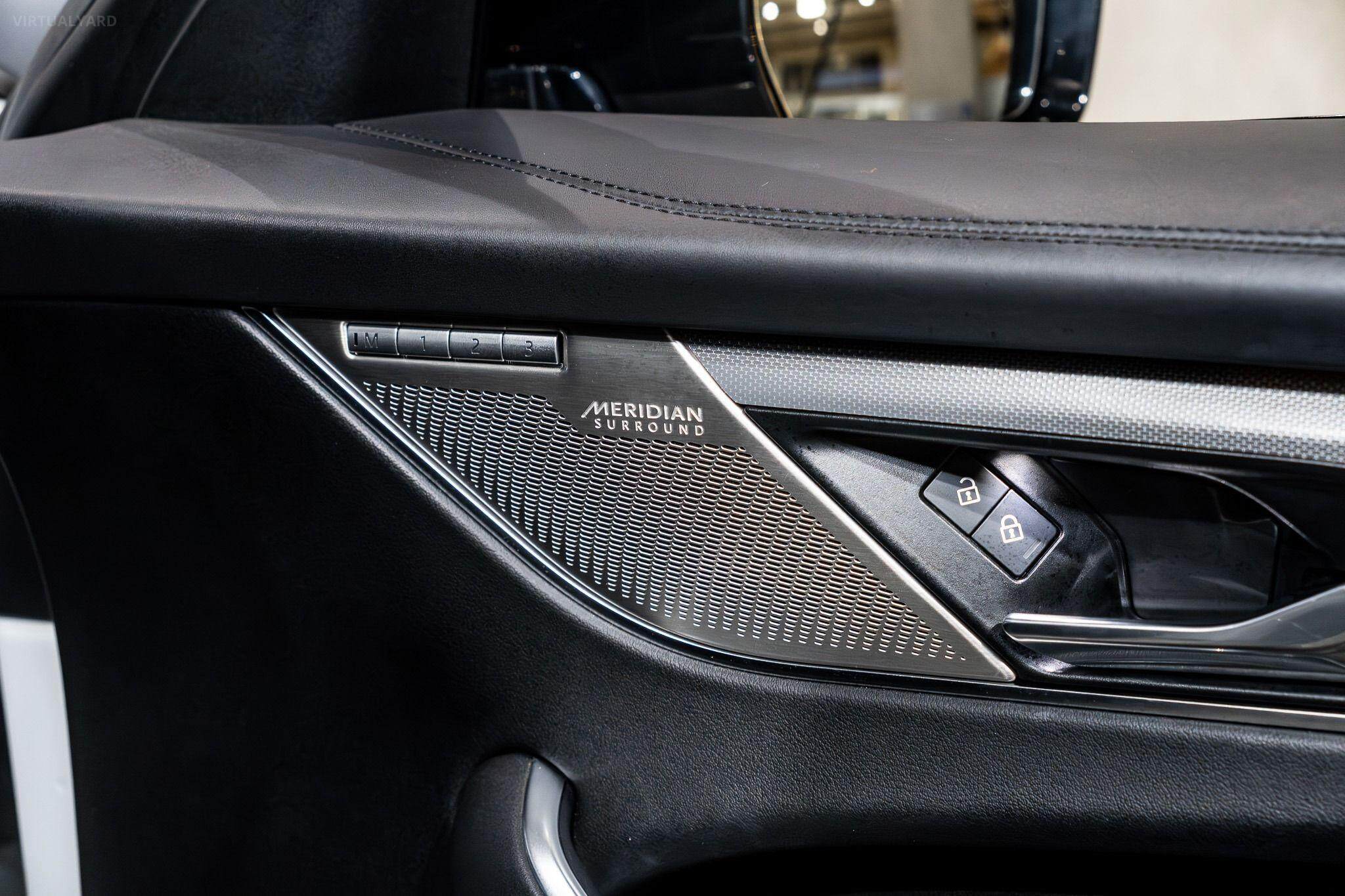 2021 JAGUAR F-PACE SVR 