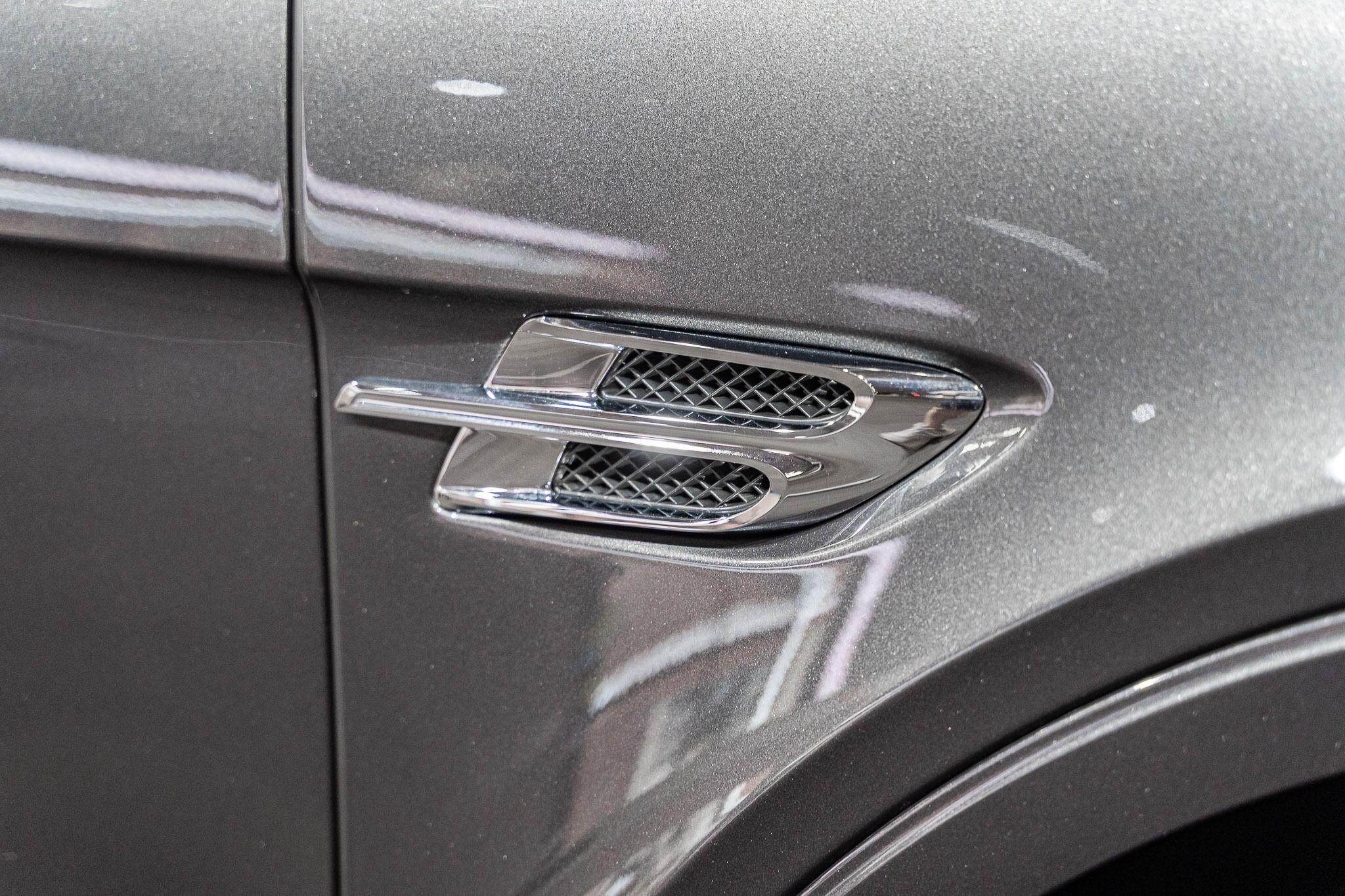 2017 Bentley Bentayga 4V Wagon 5dr Spts Auto 8sp AWD 6.0TT (5-st) [MY17] 