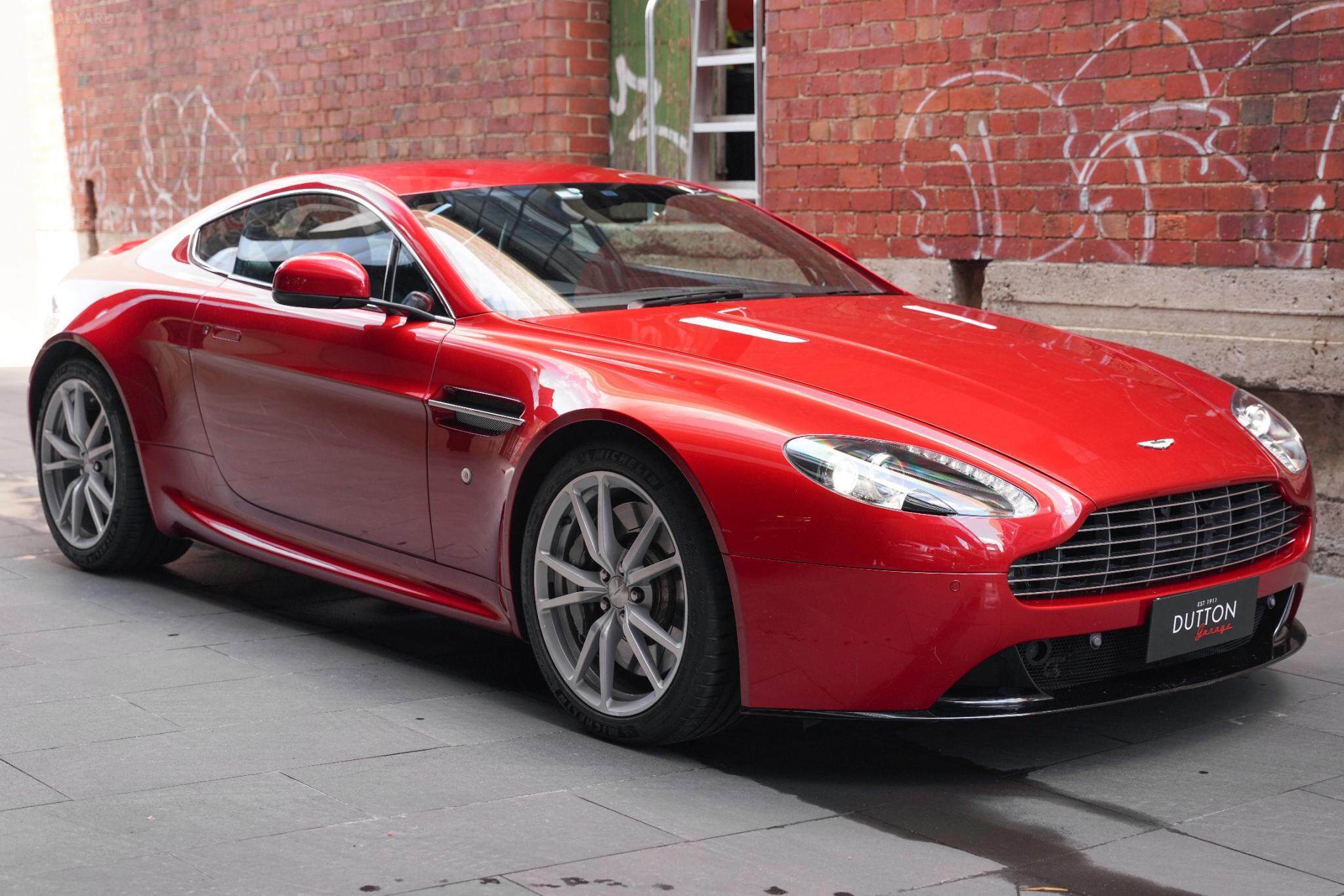 2014 Aston Martin V8 Vantage Coupe 2dr Man 6sp 4.7i [MY14] 