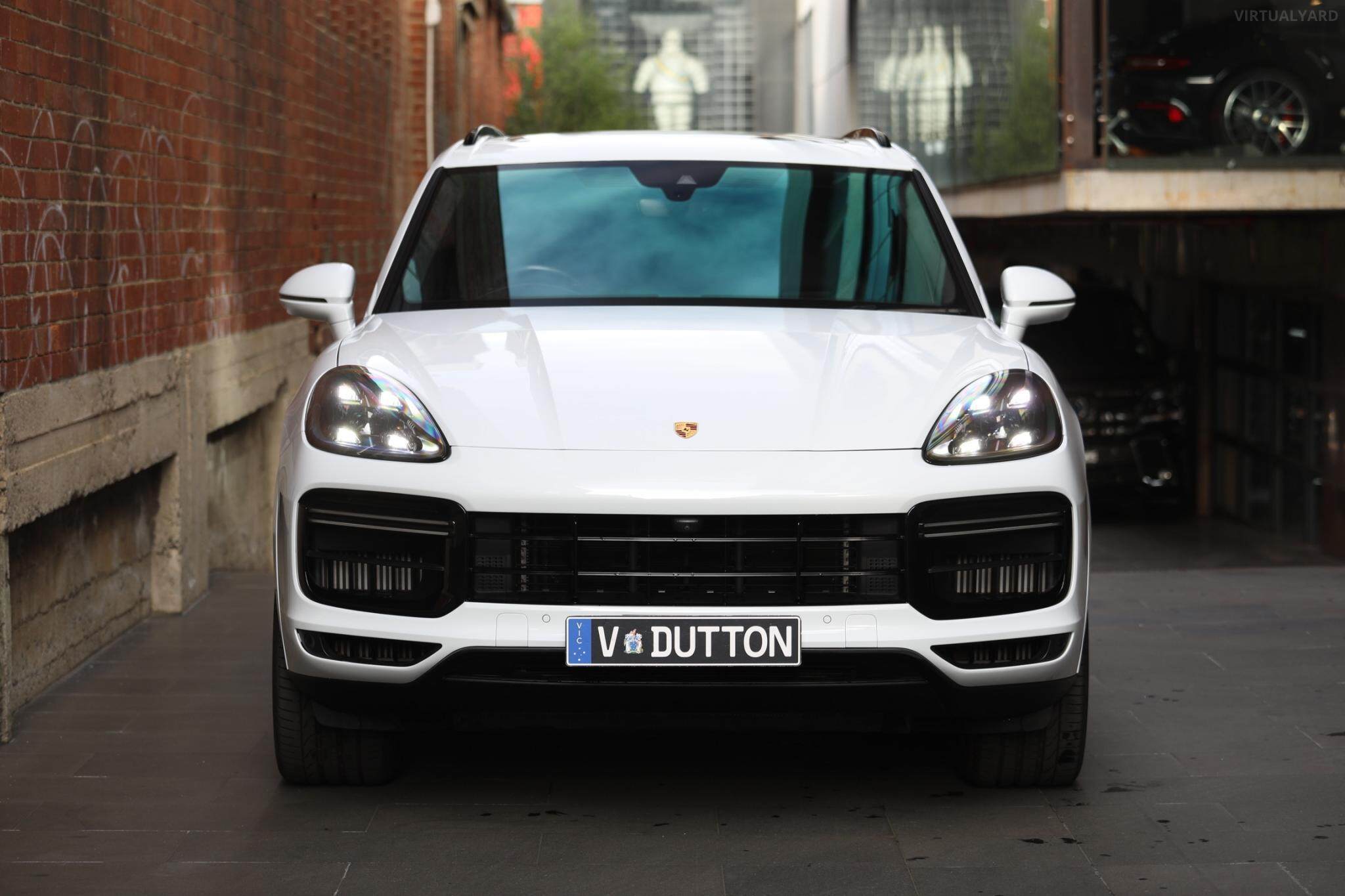 2018 Porsche Cayenne 9YA Turbo Wagon 5dr Tiptronic 8sp 4x4 4.0TT [MY19] 