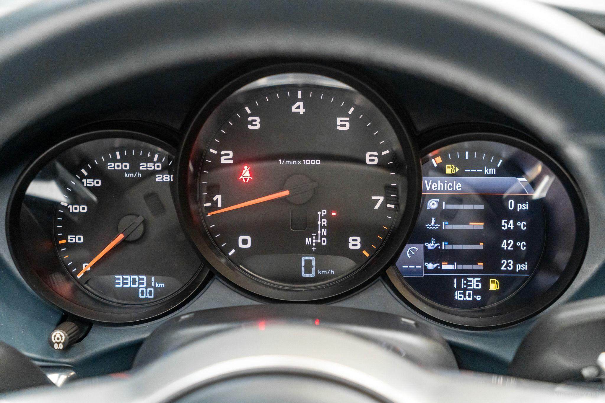 2022 Porsche 718 982 Boxster Convertible 2dr Man 6sp 2.0T [MY22] 