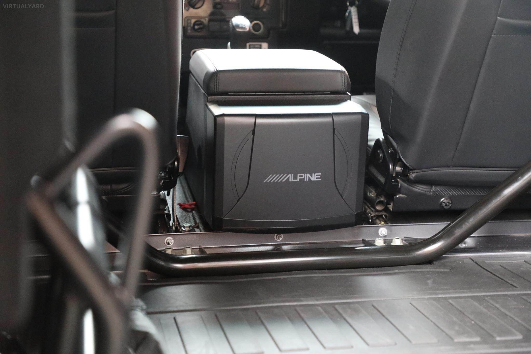 2015 Land Rover Defender 90 Wagon 3dr Man 6sp AWD 2.2DT [MY16] 