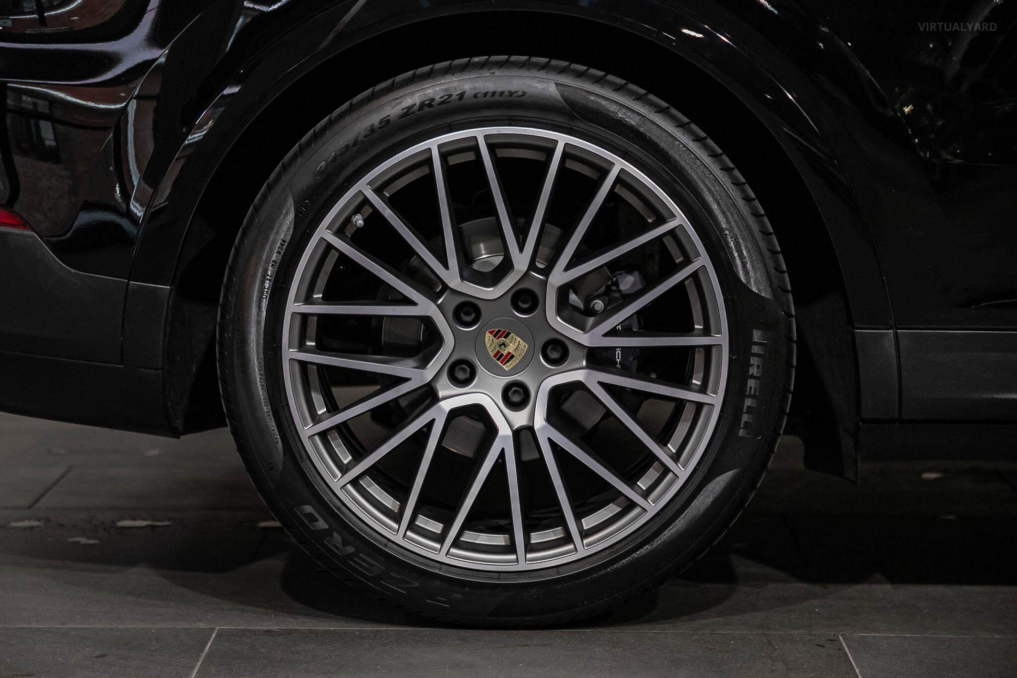 2022 Porsche Cayenne 9YA Platinum Edition Wagon 5dr Tiptronic 8sp 4x4 3.0T [MY22] 