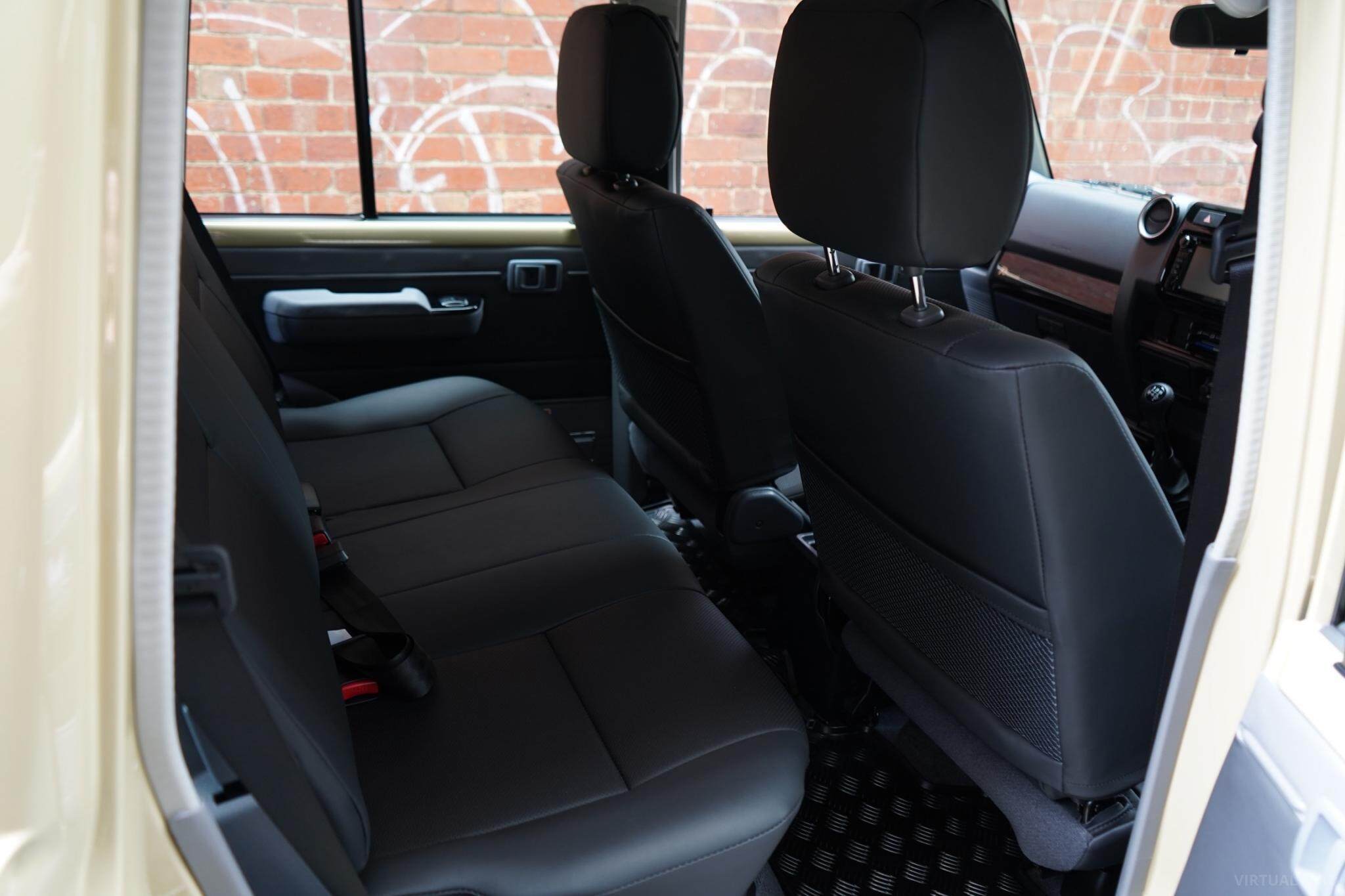 2021 Toyota Landcruiser VDJ76R 70th Anniversary Special Edition Wagon 5dr Man 5sp, 4x4 4.5DT 