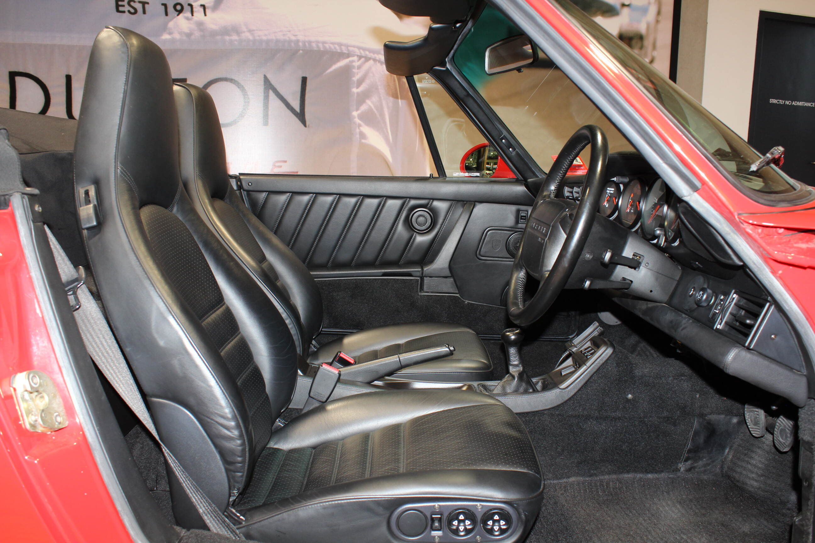 1993 Porsche 911/964 Turbo Look Cabriolet 