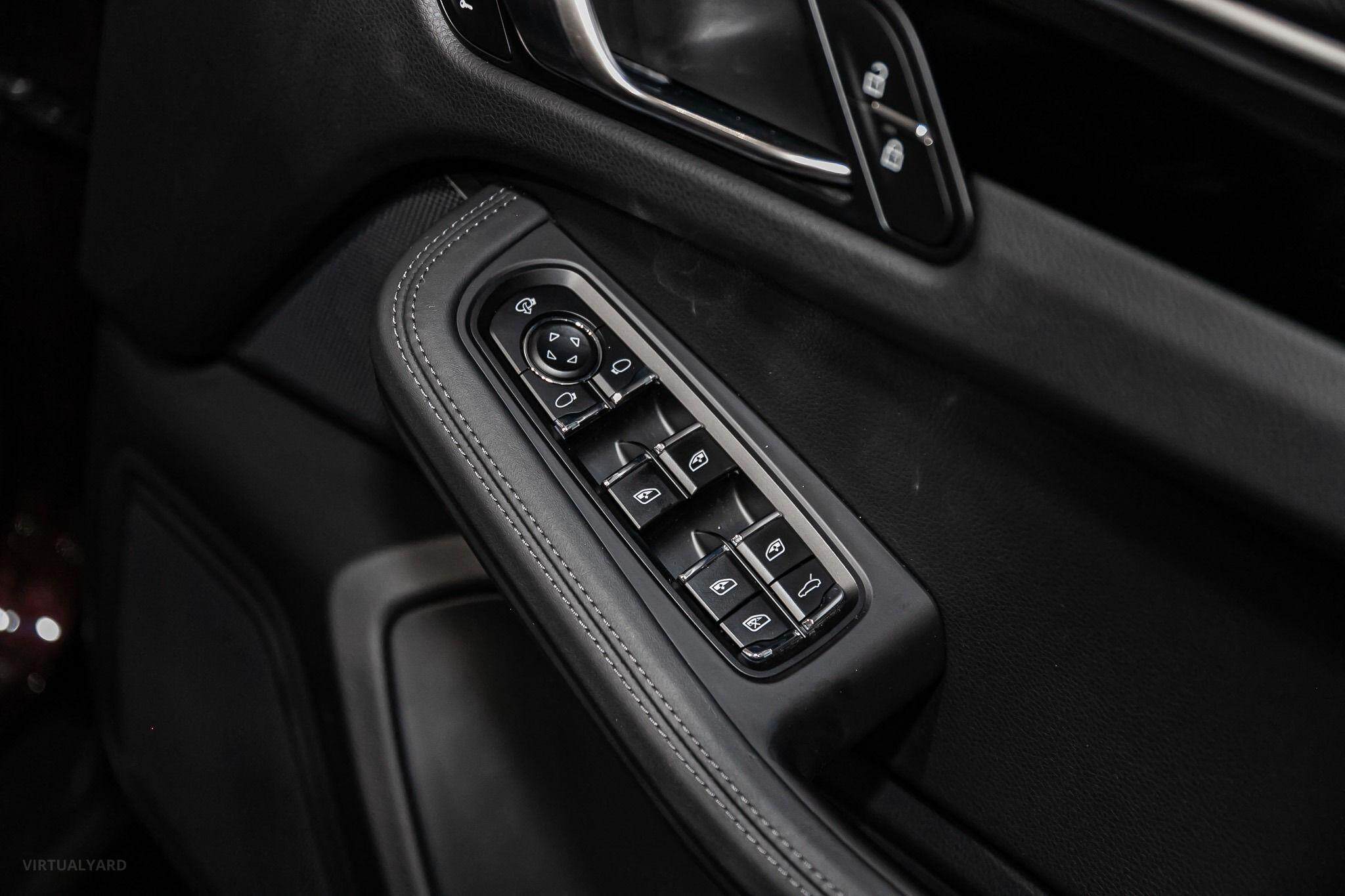 2023 Porsche Macan 95B T Wagon 5dr PDK 7sp AWD 2.0T [MY23] 