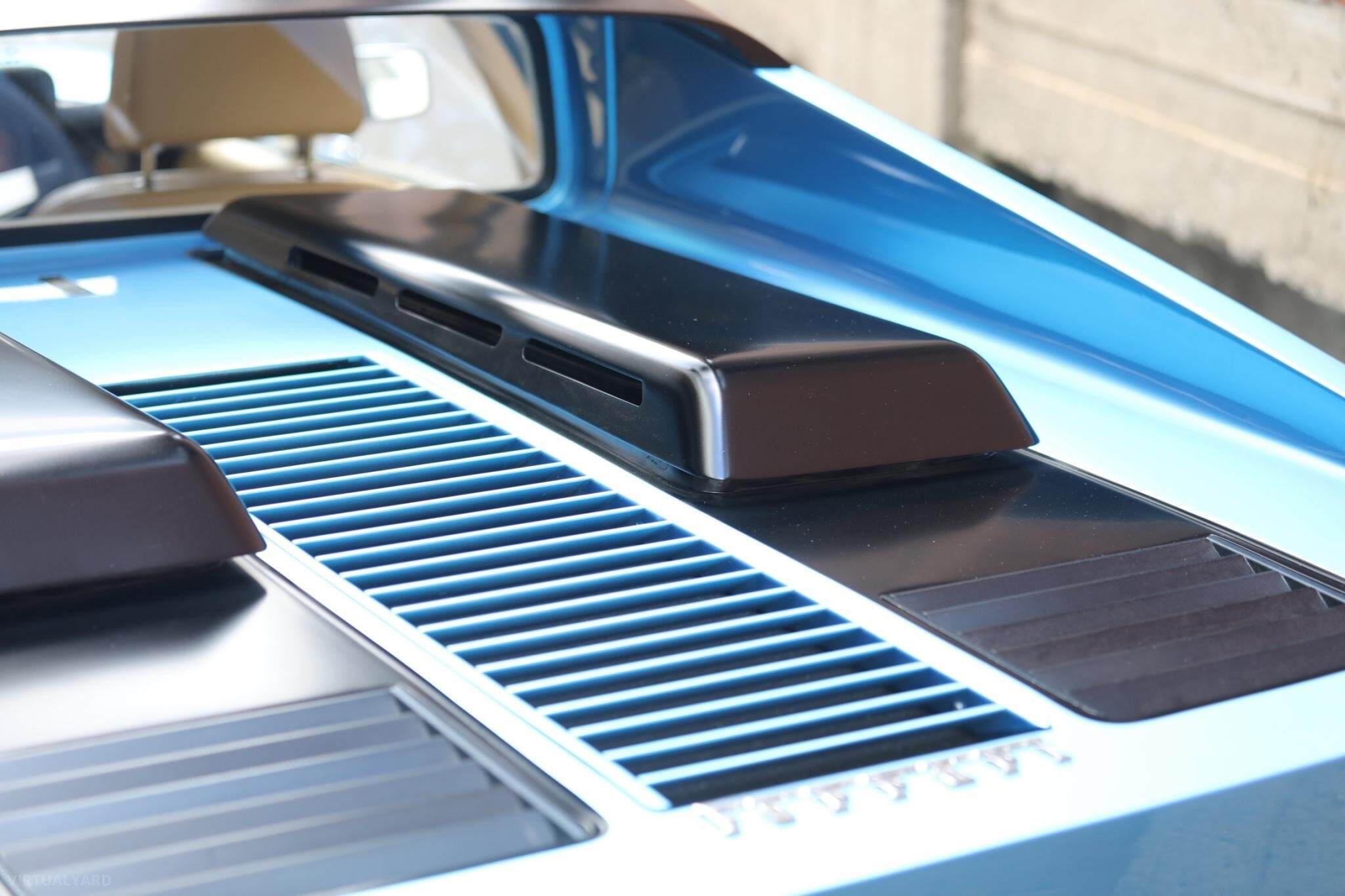 1976 Ferrari 365 BOXER GT4 Coupe 2dr Man 5sp 4.4 