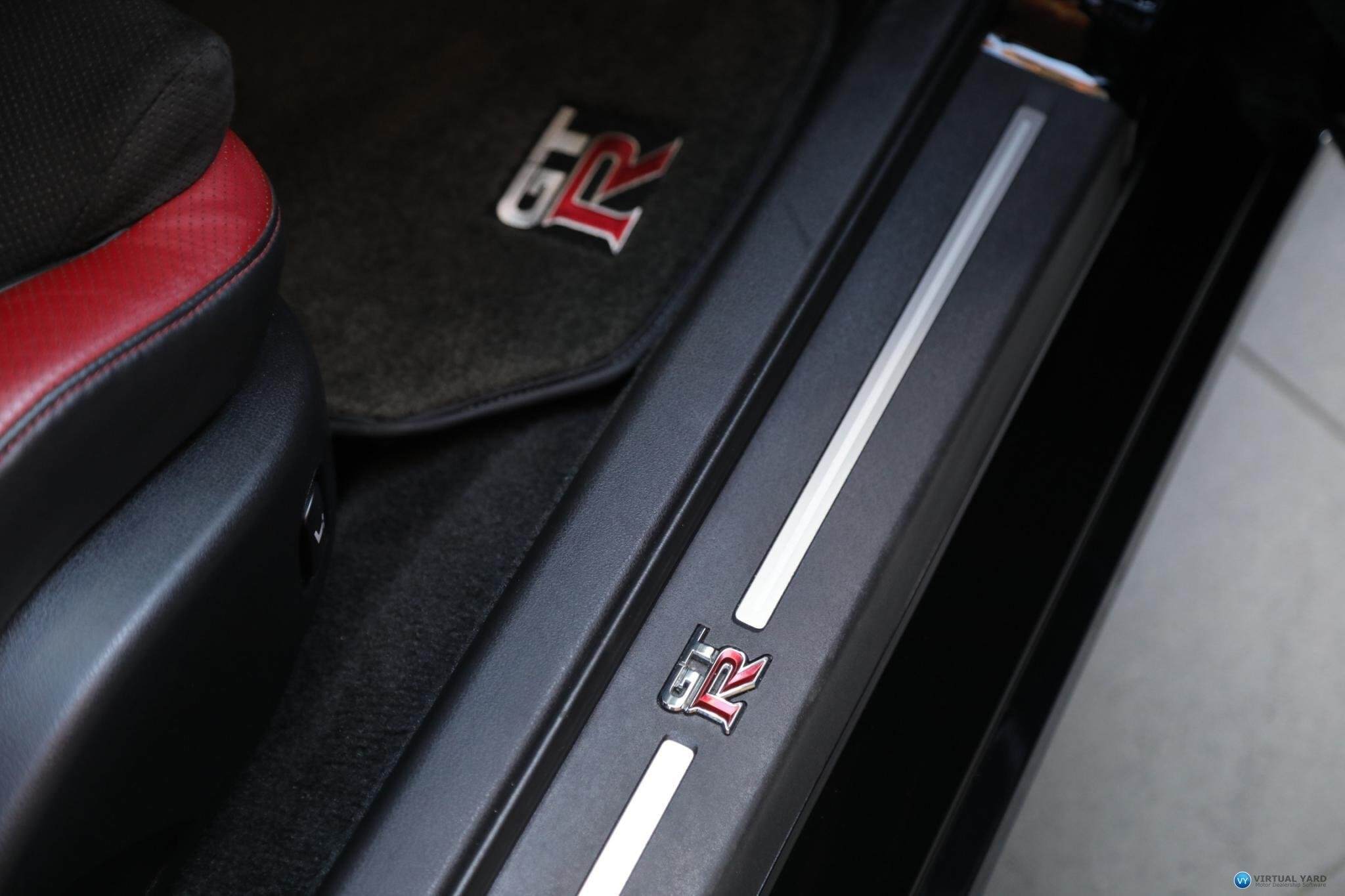 2009 Nissan GT-R R35 Coupe 2dr DCT 6sp AWD 3.8TT [Apr] 