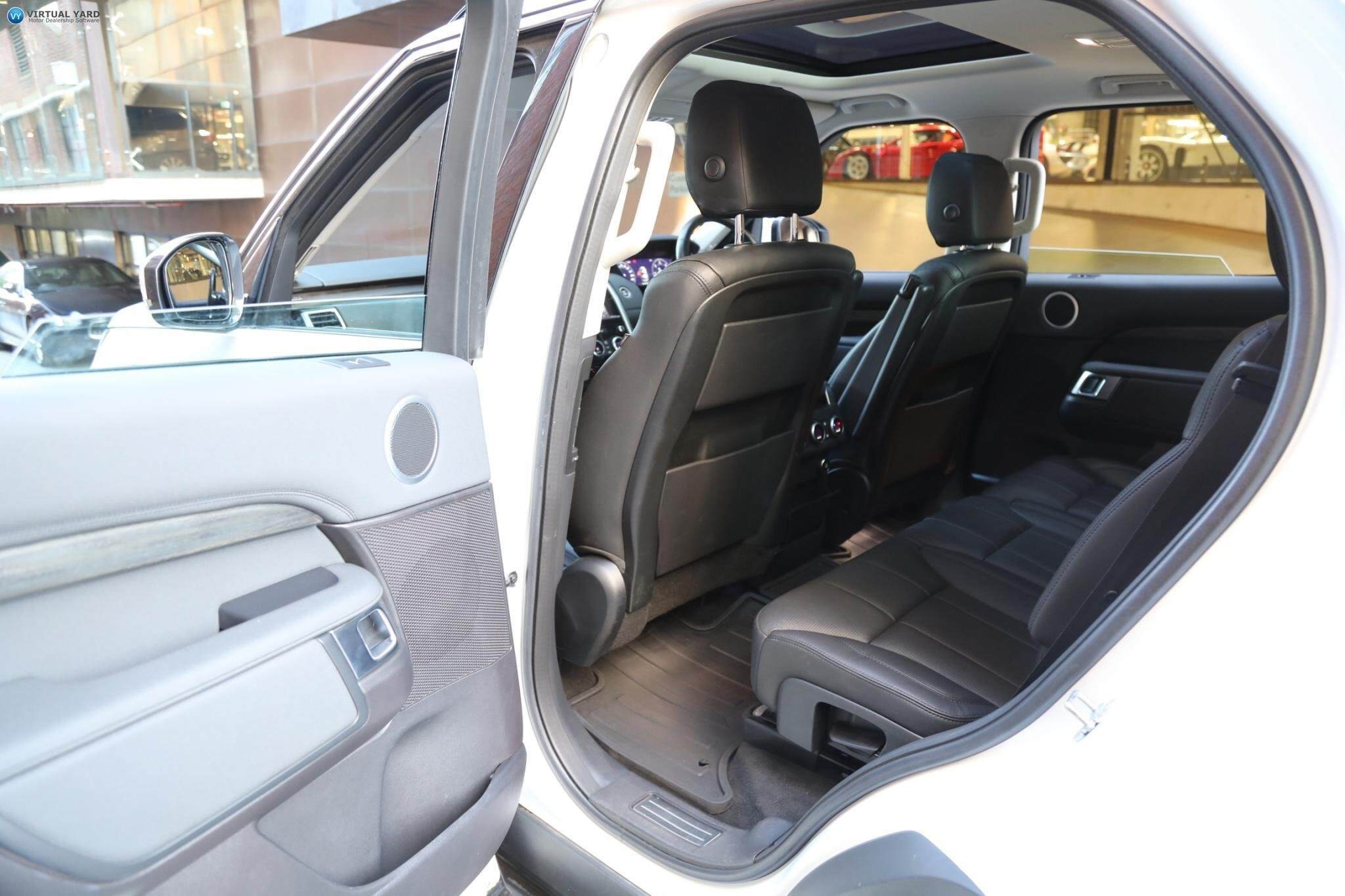 2018 Land Rover Discovery Series 5 TD4 HSE Wagon 5dr Spts Auto 8sp 4WD 2.0DT [MY18] 