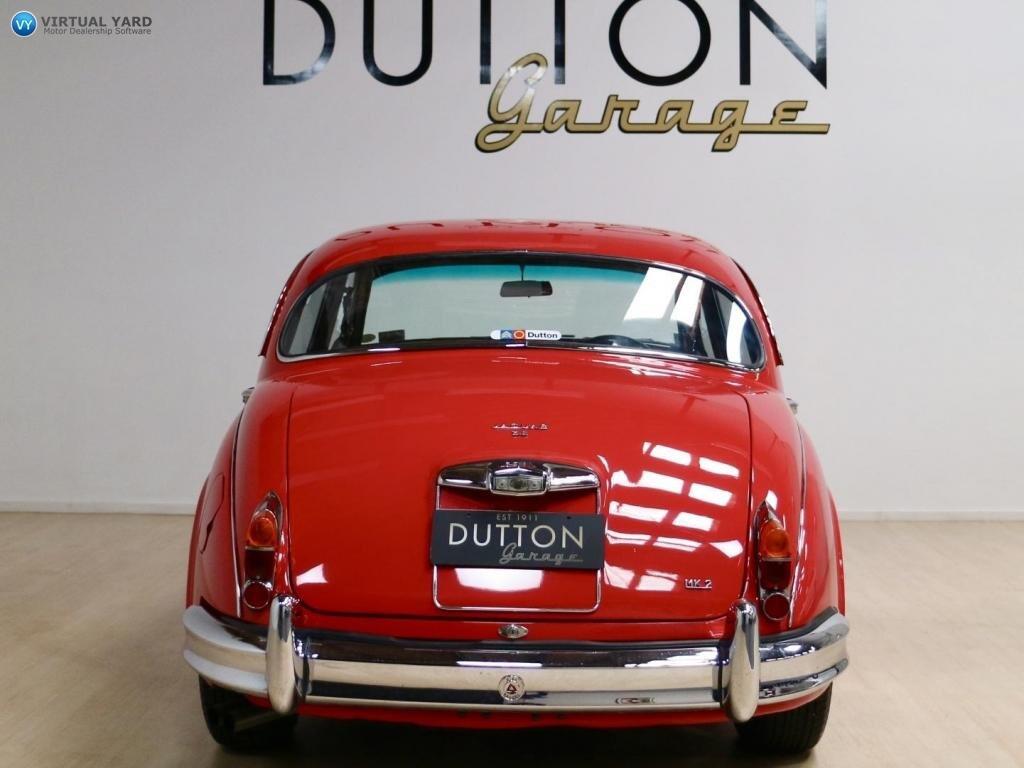 1961 JAGUAR MK2  