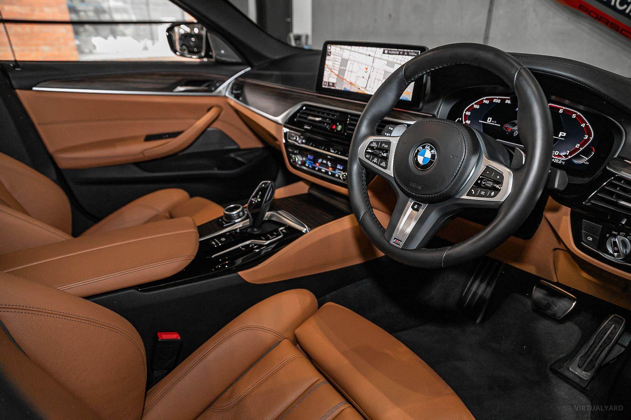 2022 BMW 5 Series G30 LCI M550i xDrive Sedan 4dr Steptronic 8sp 4WD 4.4TT 