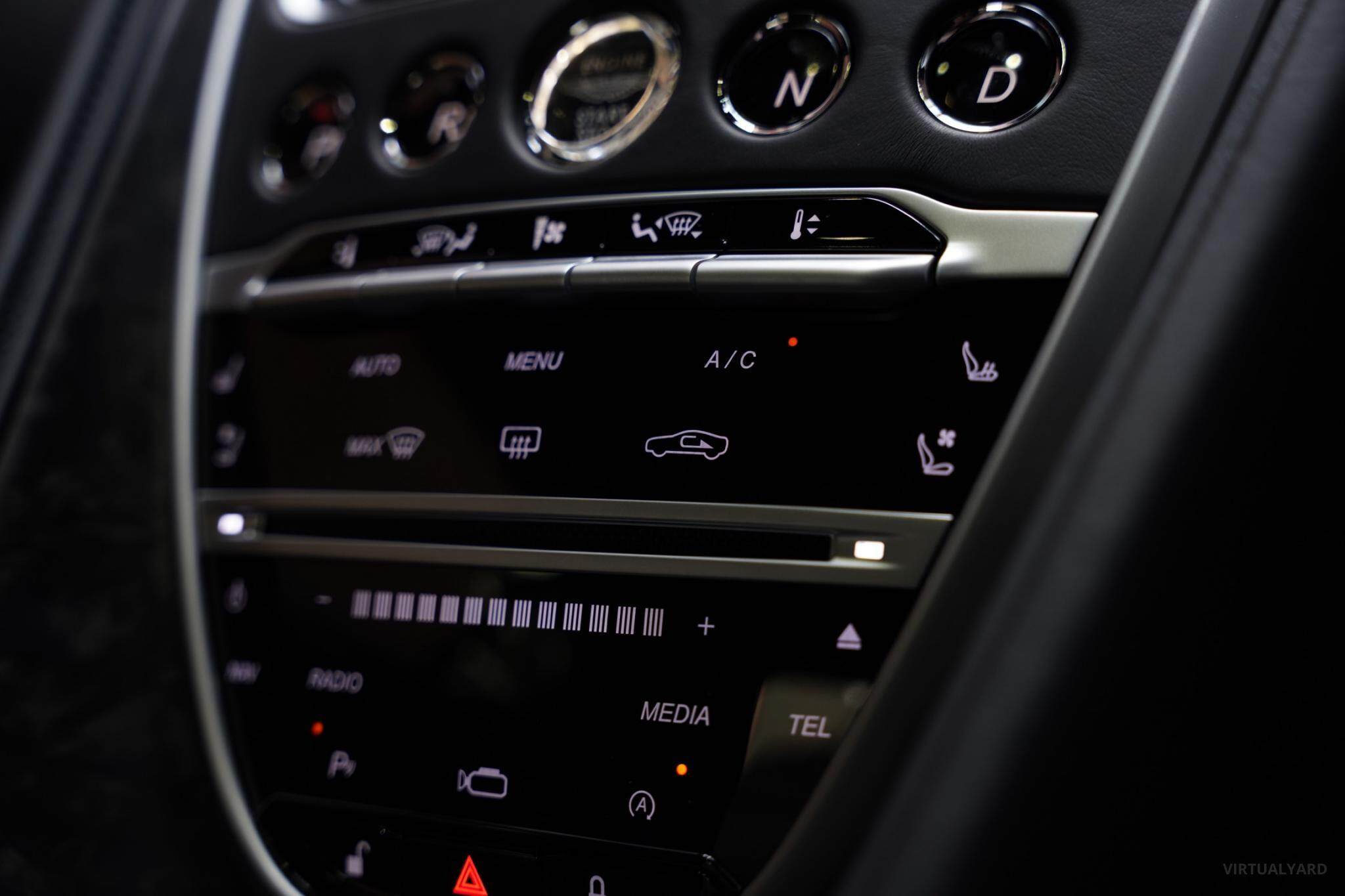 2017 Aston Martin DB11 Coupe 2dr Spts Auto 8sp 5.2TT [MY17] 