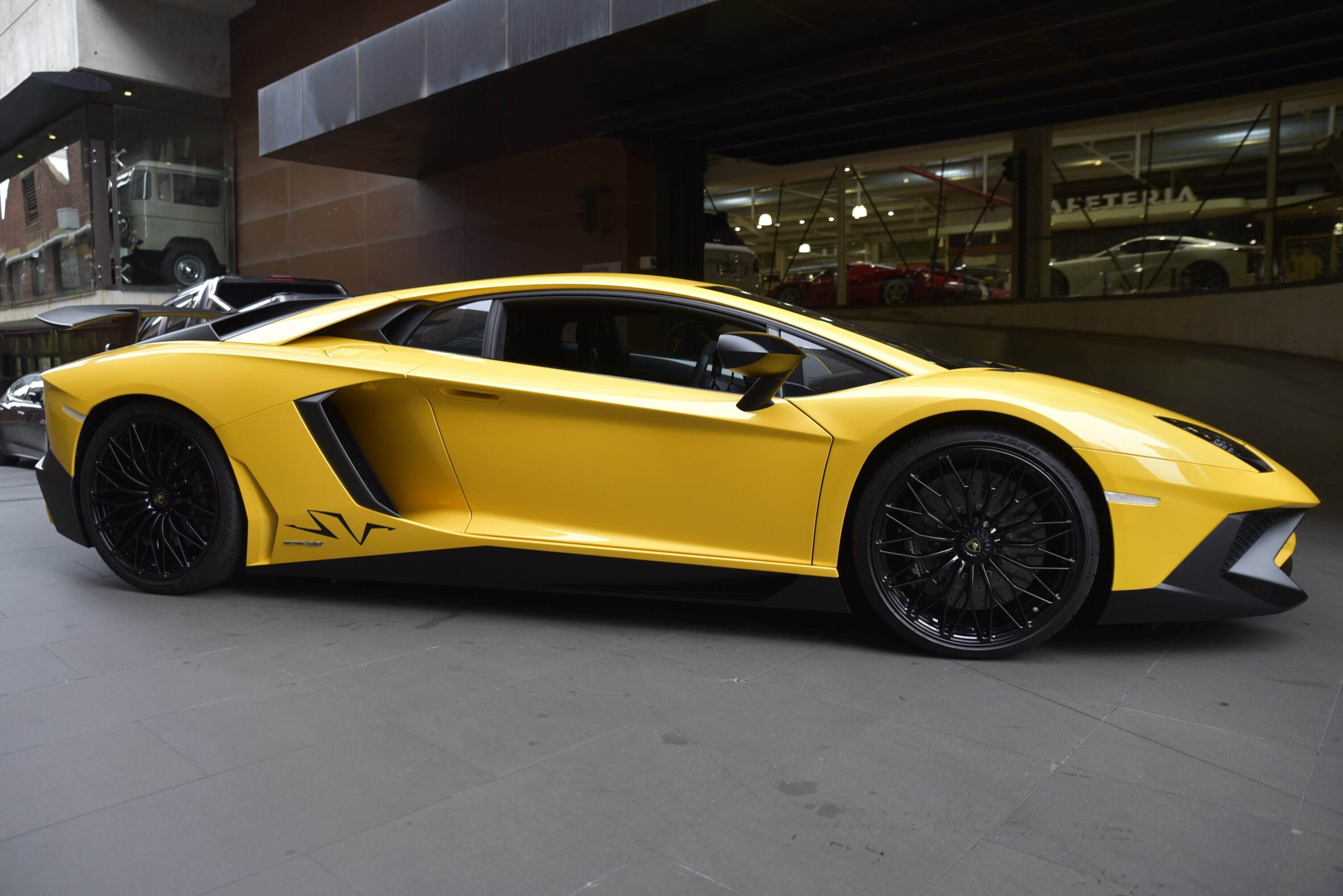 2015 Lamborghini Aventador 834 LP750-4 Superveloce Coupe 2dr ISR 7sp AWD 6.5i [MY16] 