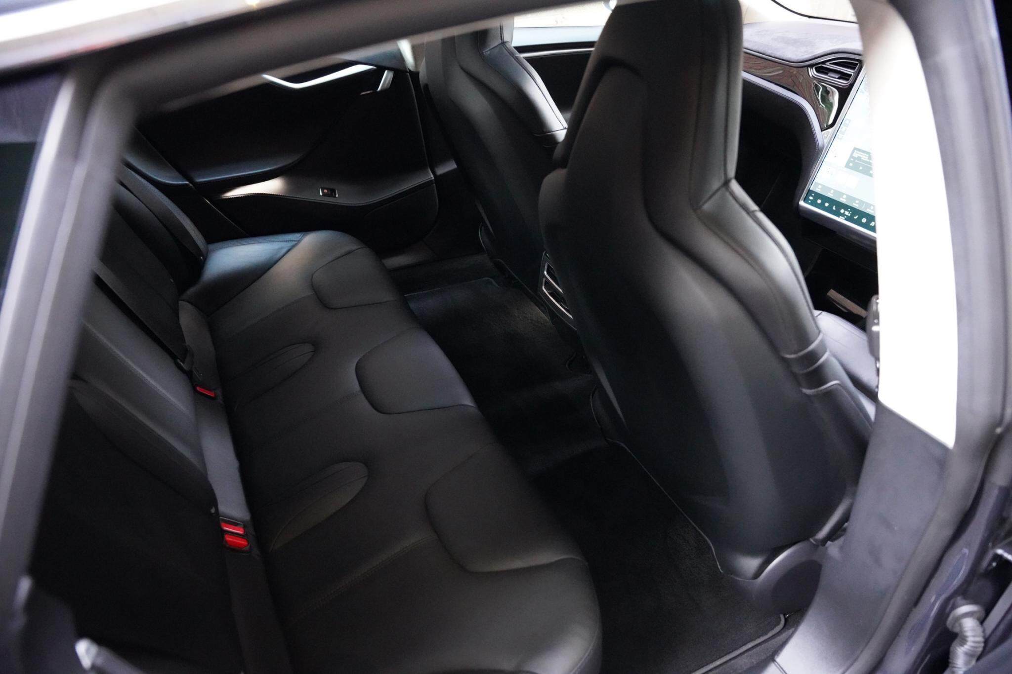 2015 Tesla Model S 85D Sportback 5dr Reduction Gear 1sp AWD AC311kW [Jan] 