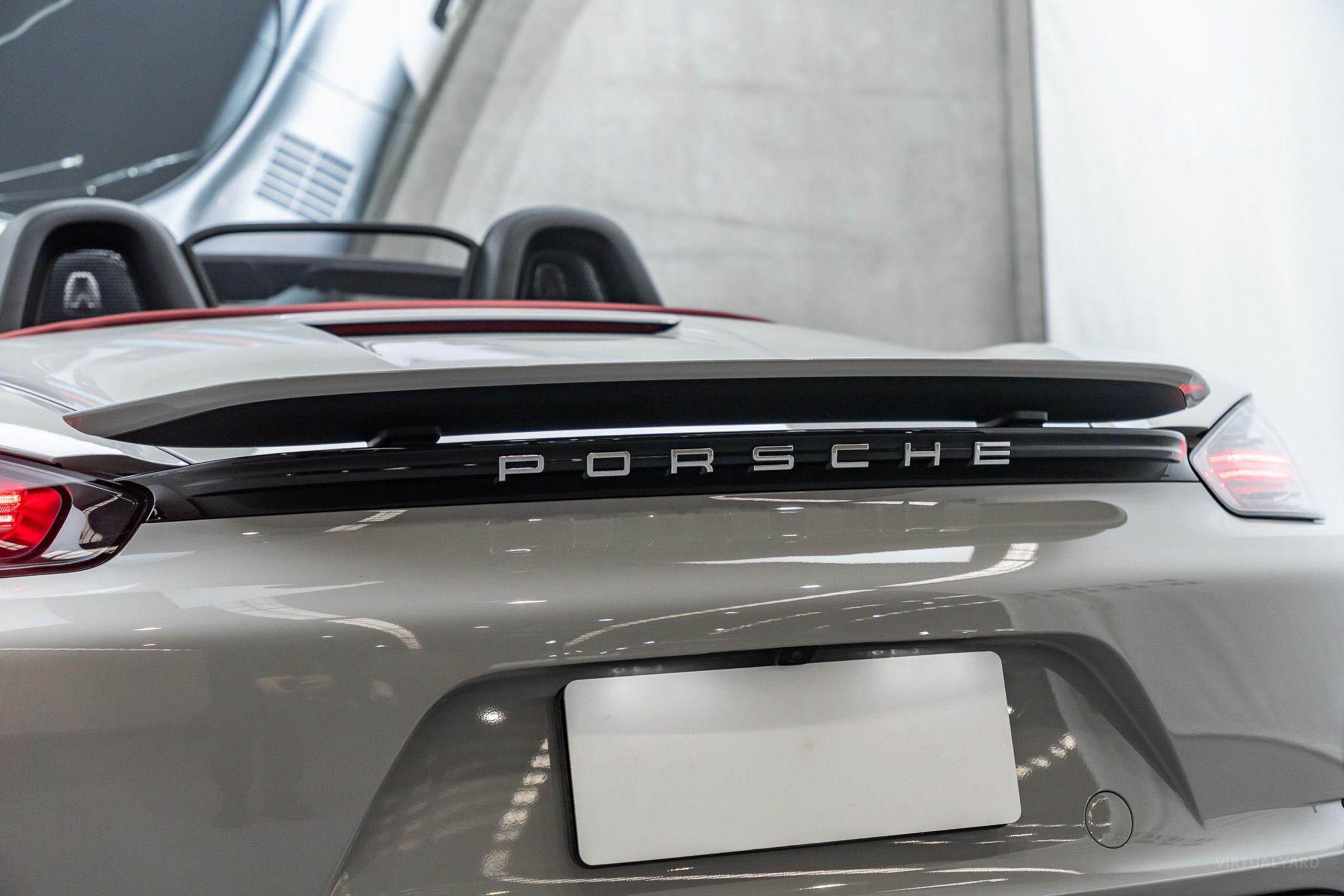 2022 Porsche 718 982 Boxster Convertible 2dr Man 6sp 2.0T [MY22] 
