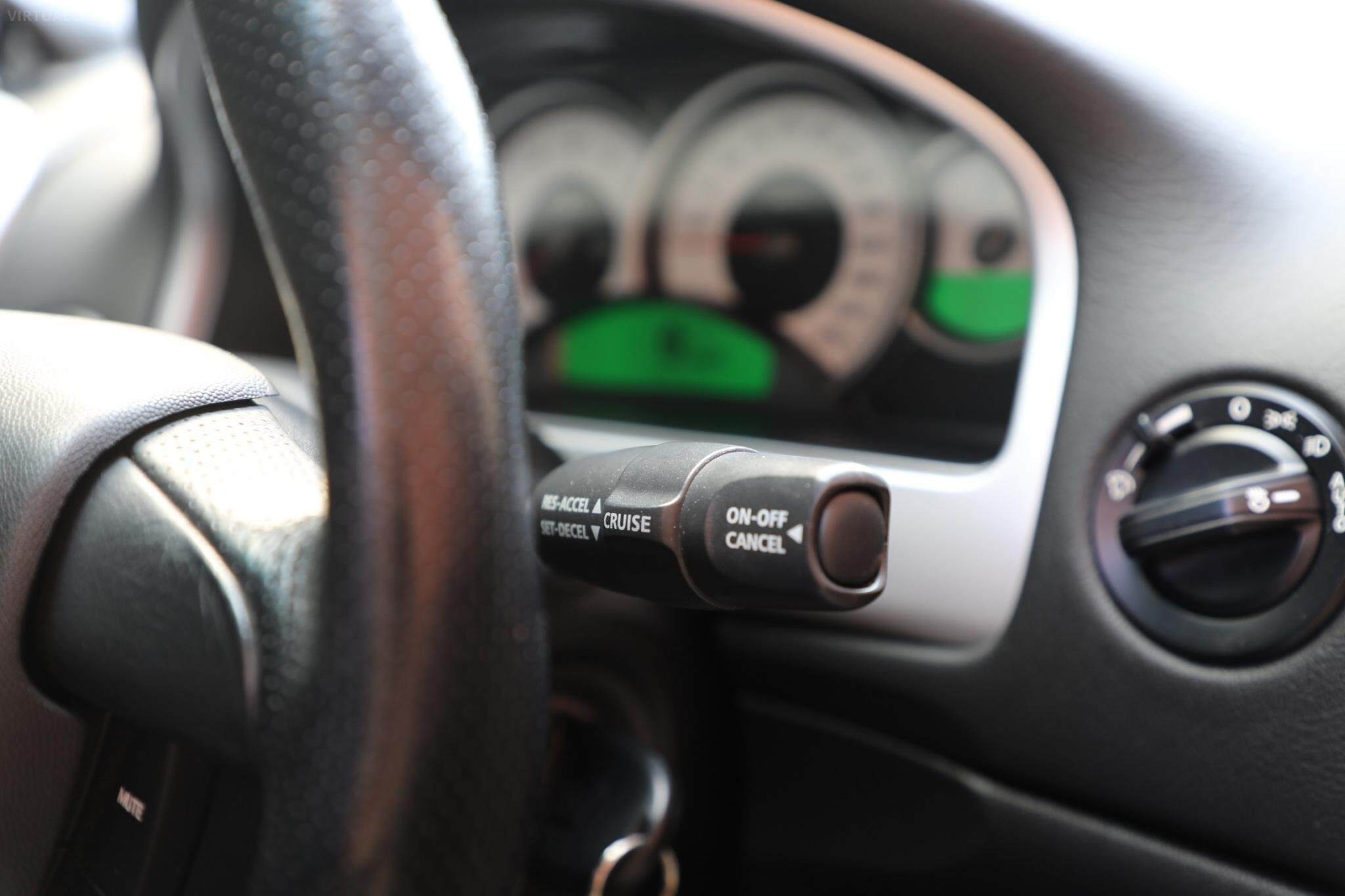 2004 Holden Special Vehicles Maloo Z Series R8 Utility Extended Cab 2dr Auto 4sp 620kg 6.0i 