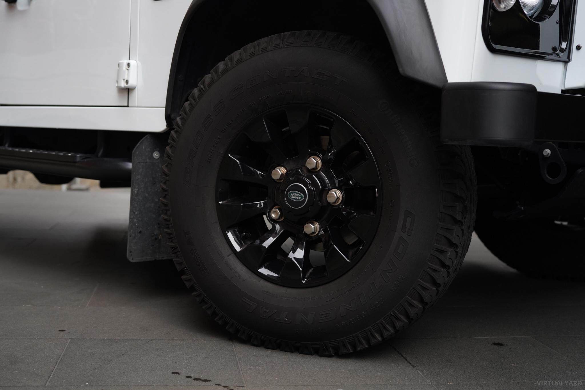 2015 Land Rover Defender 90 Wagon 3dr Man 6sp 4x4 2.2DT [MY15] 