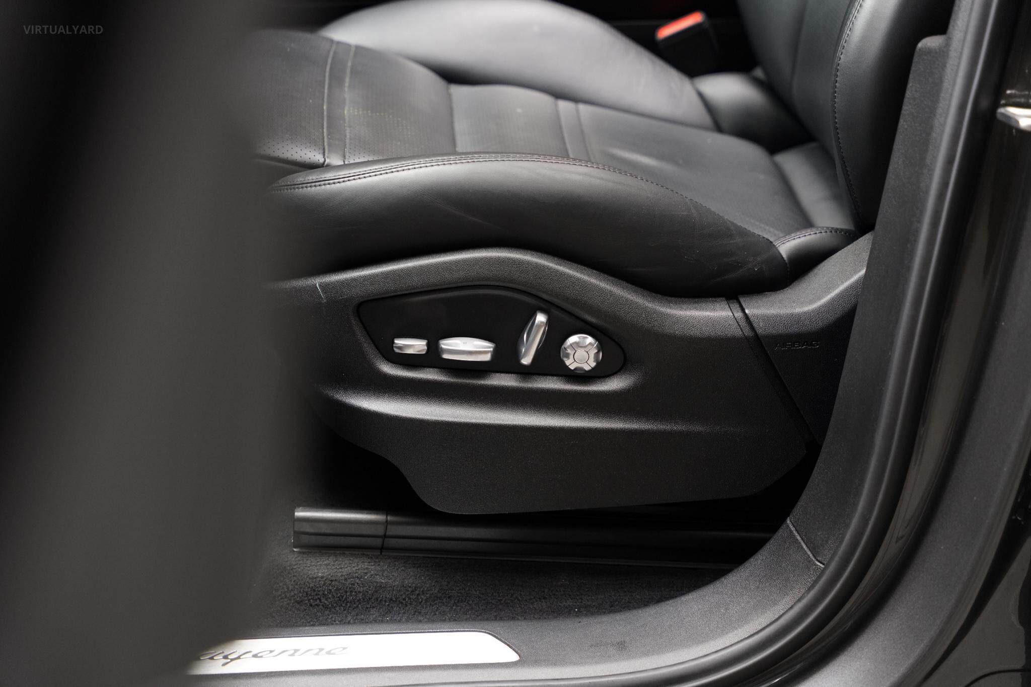 2019 Porsche Cayenne 9YA Wagon 5dr Tiptronic 8sp 4x4 3.0T [MY19] 