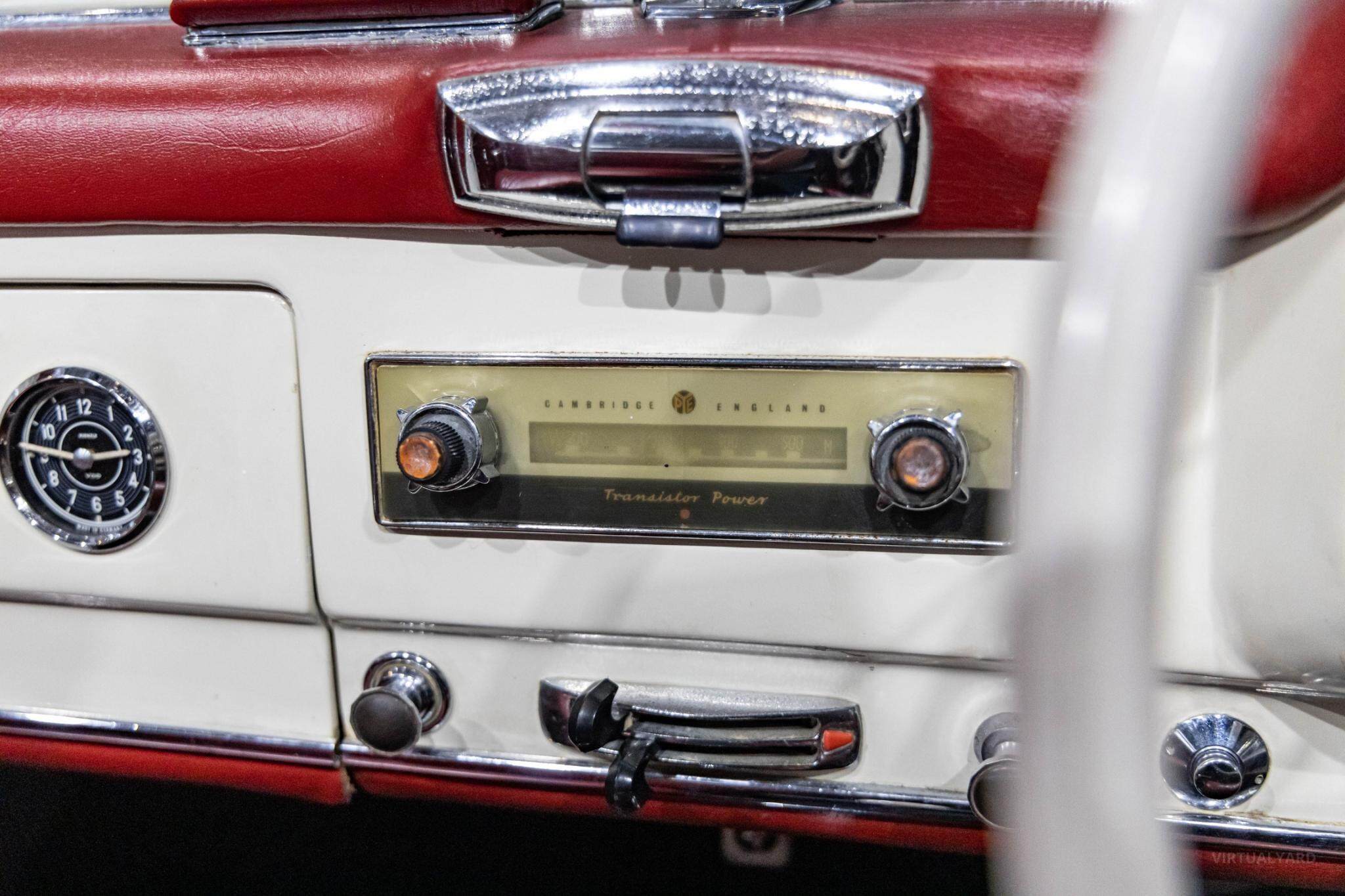 1961 MERCEDES-BENZ 190SL R H Drive 