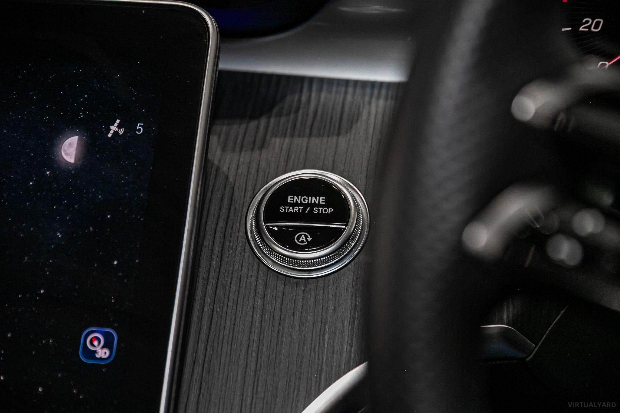 2024 MERCEDES-BENZ C-CLASS C300 W206 