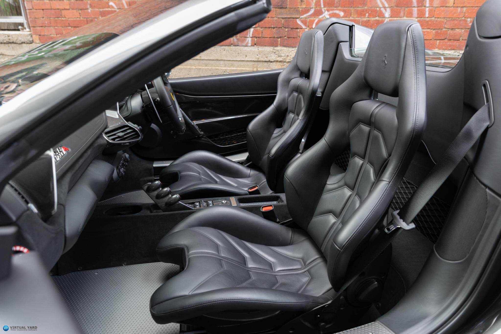 2015 Ferrari 458 Speciale A Spider 2dr DCT 7sp 4.5i 