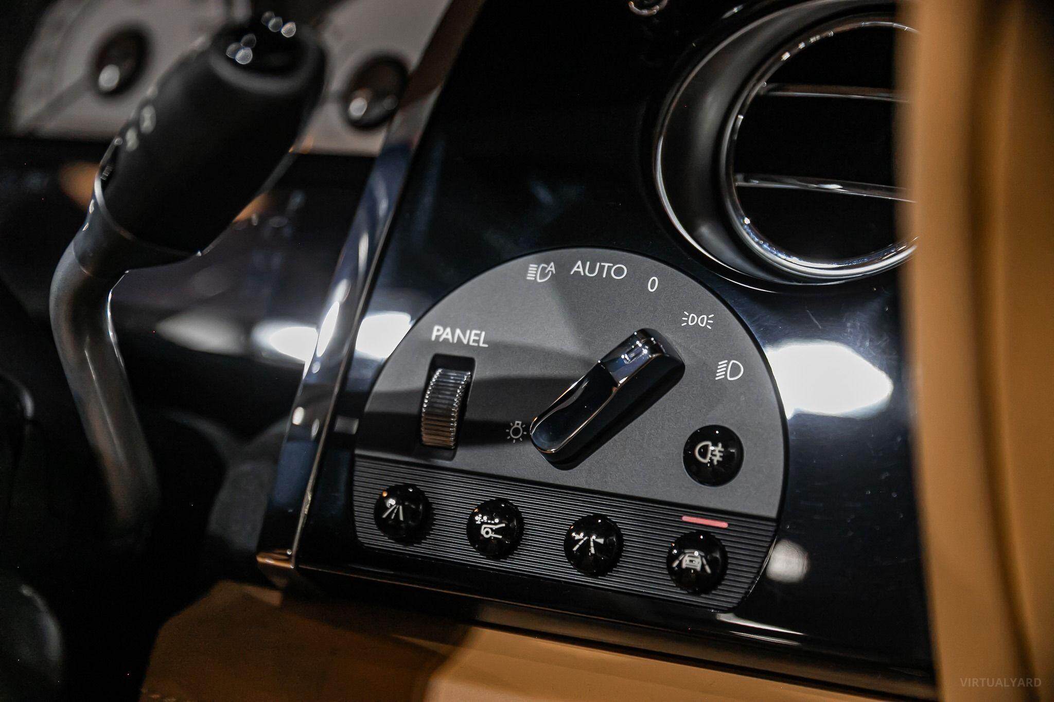 2016 Rolls-Royce Dawn Convertible 2dr Auto 8sp 6.6TT [MY16] 