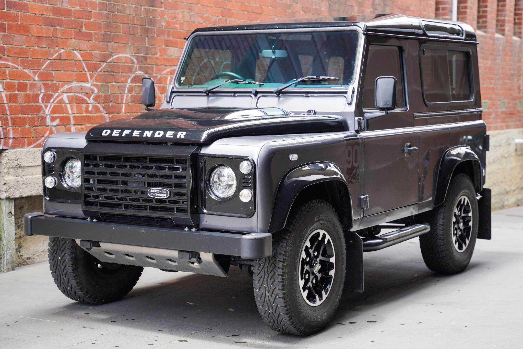 2015 Land Rover Defender 90 Adventure Wagon 3dr Man 6sp 4x4 2.2DT [MY16] 