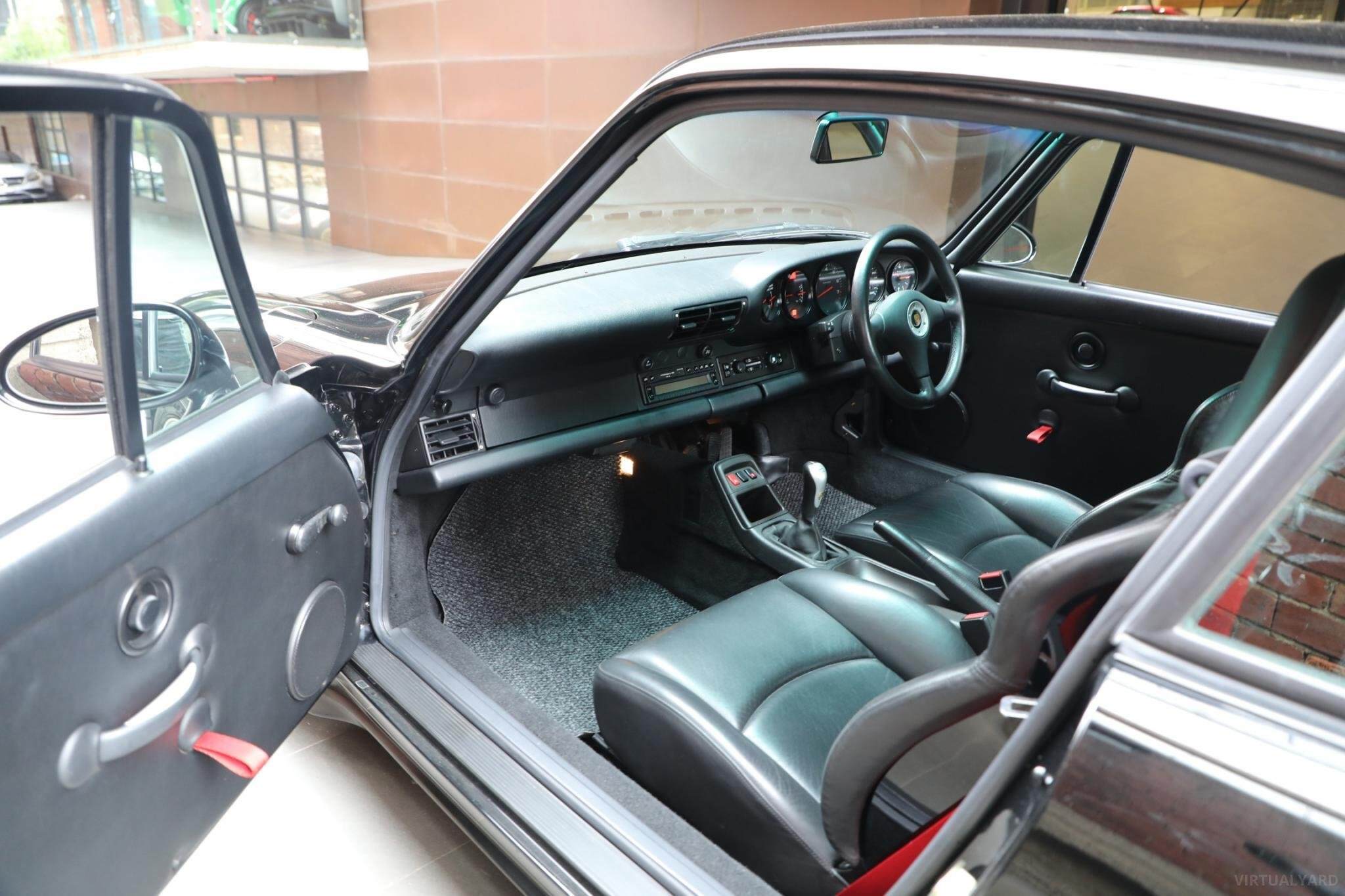 1995 Porsche 911 Carrera 993 RS Touring Coupe 2dr Man 6sp 3.6i 