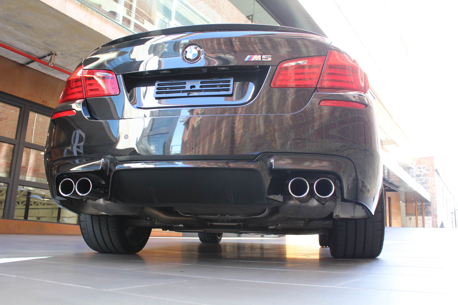 2013 BMW M5 F10 MY13 M-DCT- sold in Australia