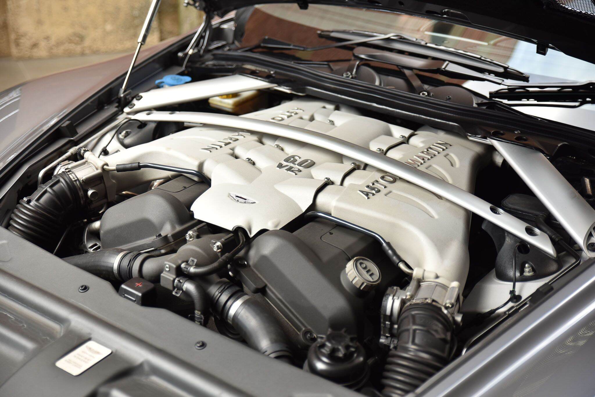 2009 Aston Martin DBS Coupe 2dr Touchtronic 6sp 5.9i [MY09] 