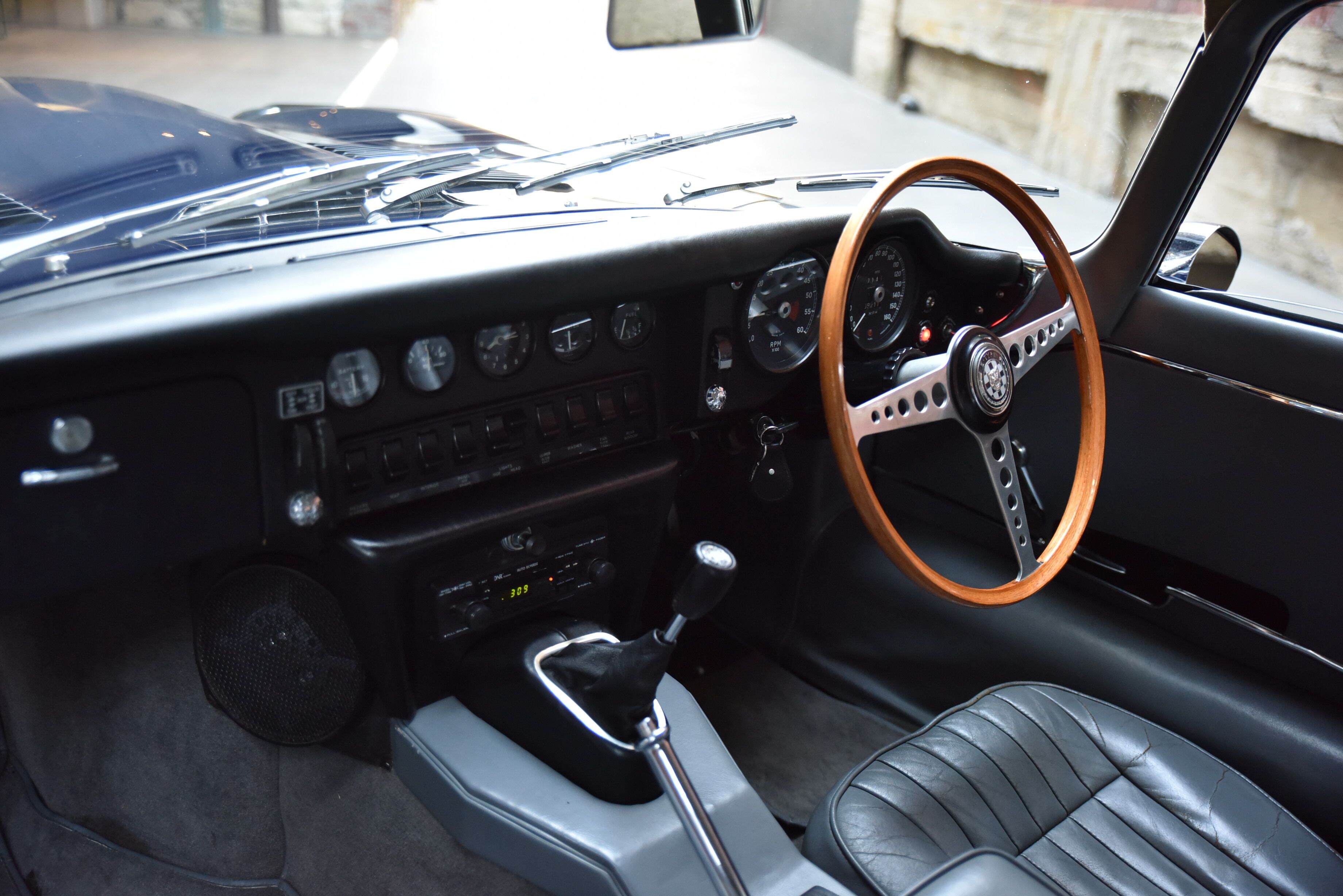 1969 Jaguar E Type Series 2 Coupe 2dr Man 4sp 4.2 [Feb] 