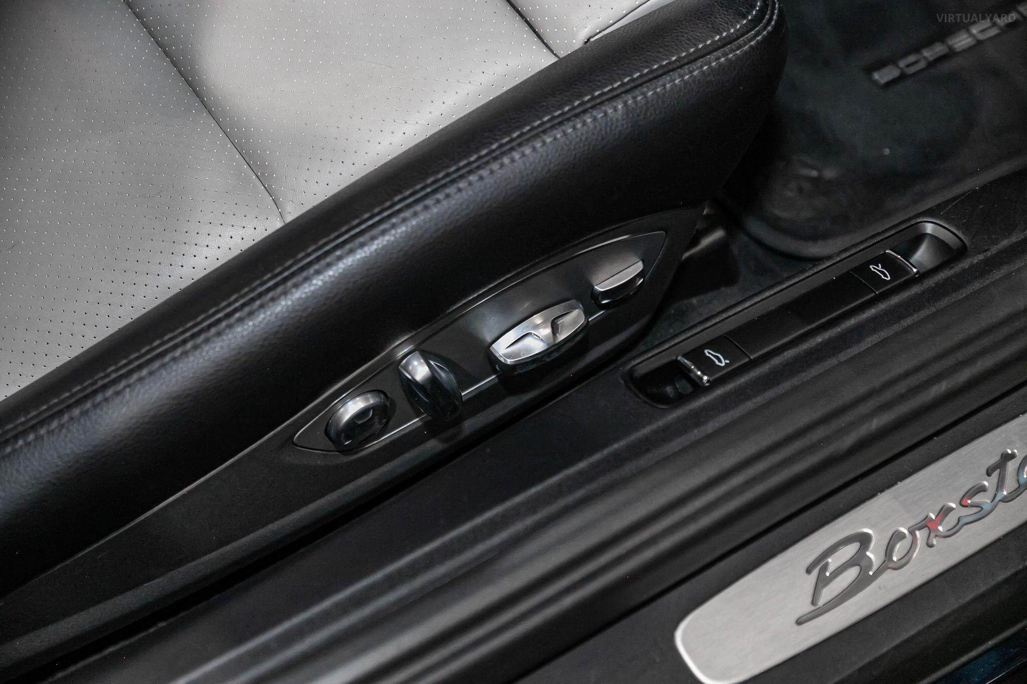 2019 Porsche 718 982 Boxster Convertible 2dr PDK 7sp 2.0T [MY19] 