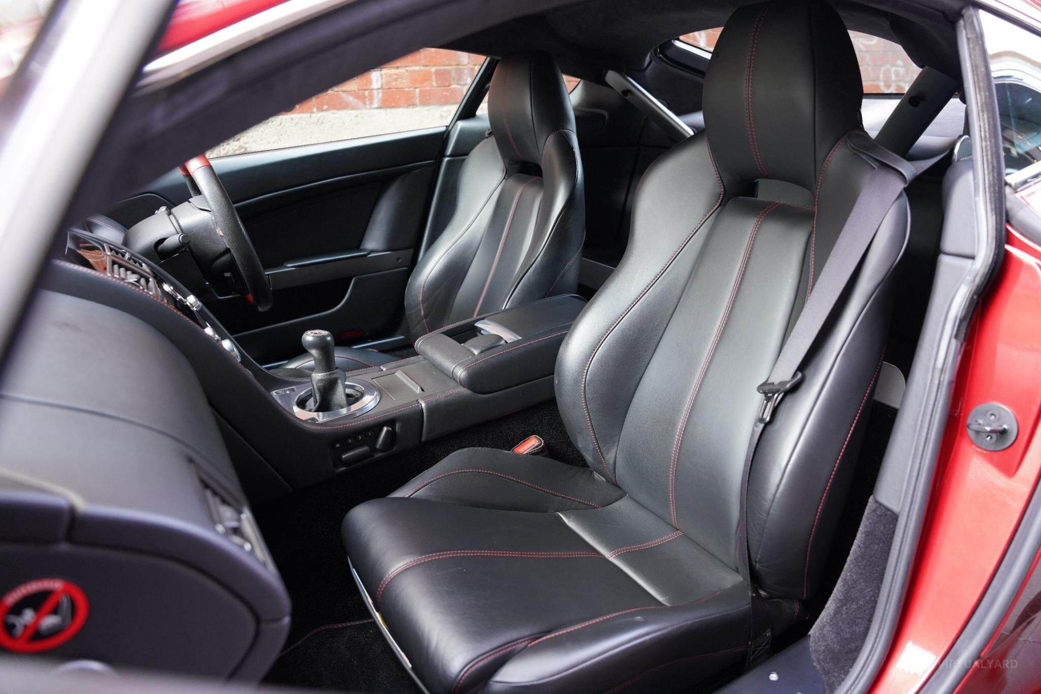 2014 Aston Martin V8 Vantage Coupe 2dr Man 6sp 4.7i [MY14] 