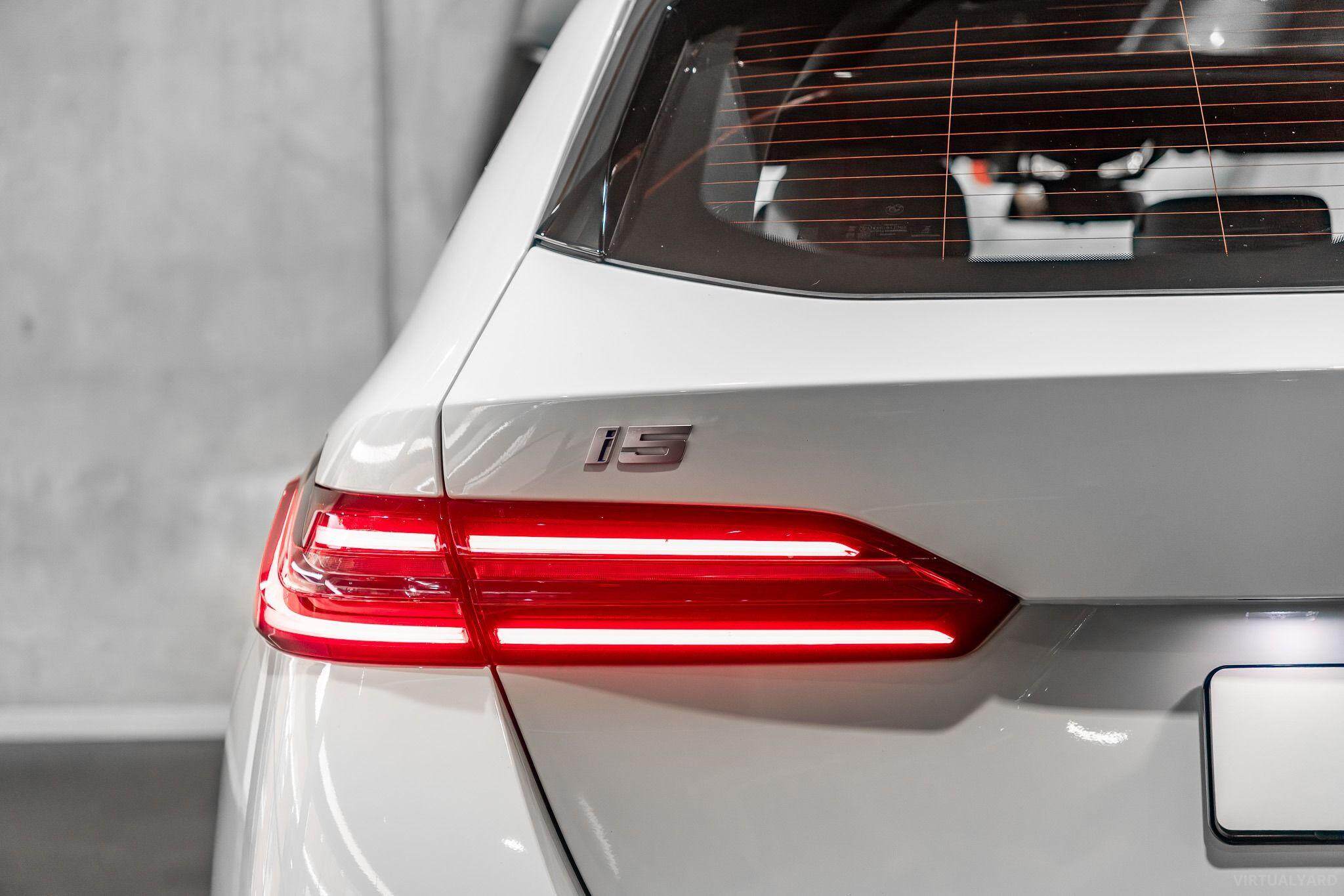 2025 BMW i5 G61 M60 xDrive Touring 5dr Reduction Gear 1sp AWD 442kW 