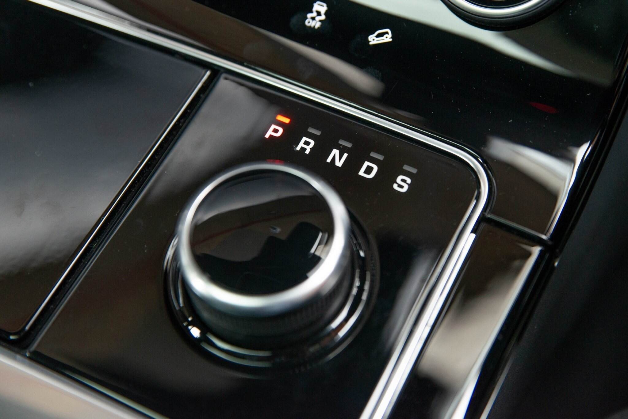 2017 Land Rover Range Rover Velar L560 P250 S Wagon 5dr Spts Auto 8sp AWD 2.0T [MY18] 