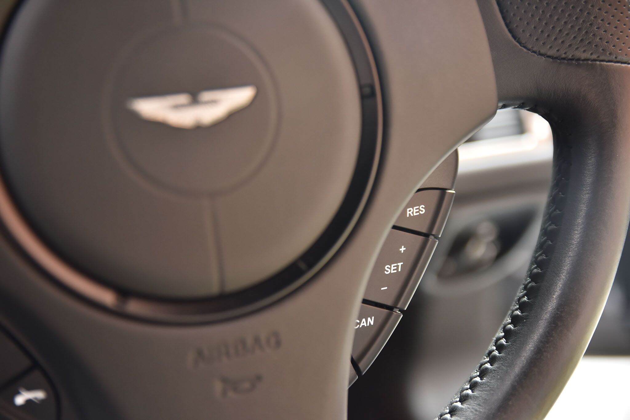 2009 Aston Martin DBS Coupe 2dr Touchtronic 6sp 5.9i [MY09] 