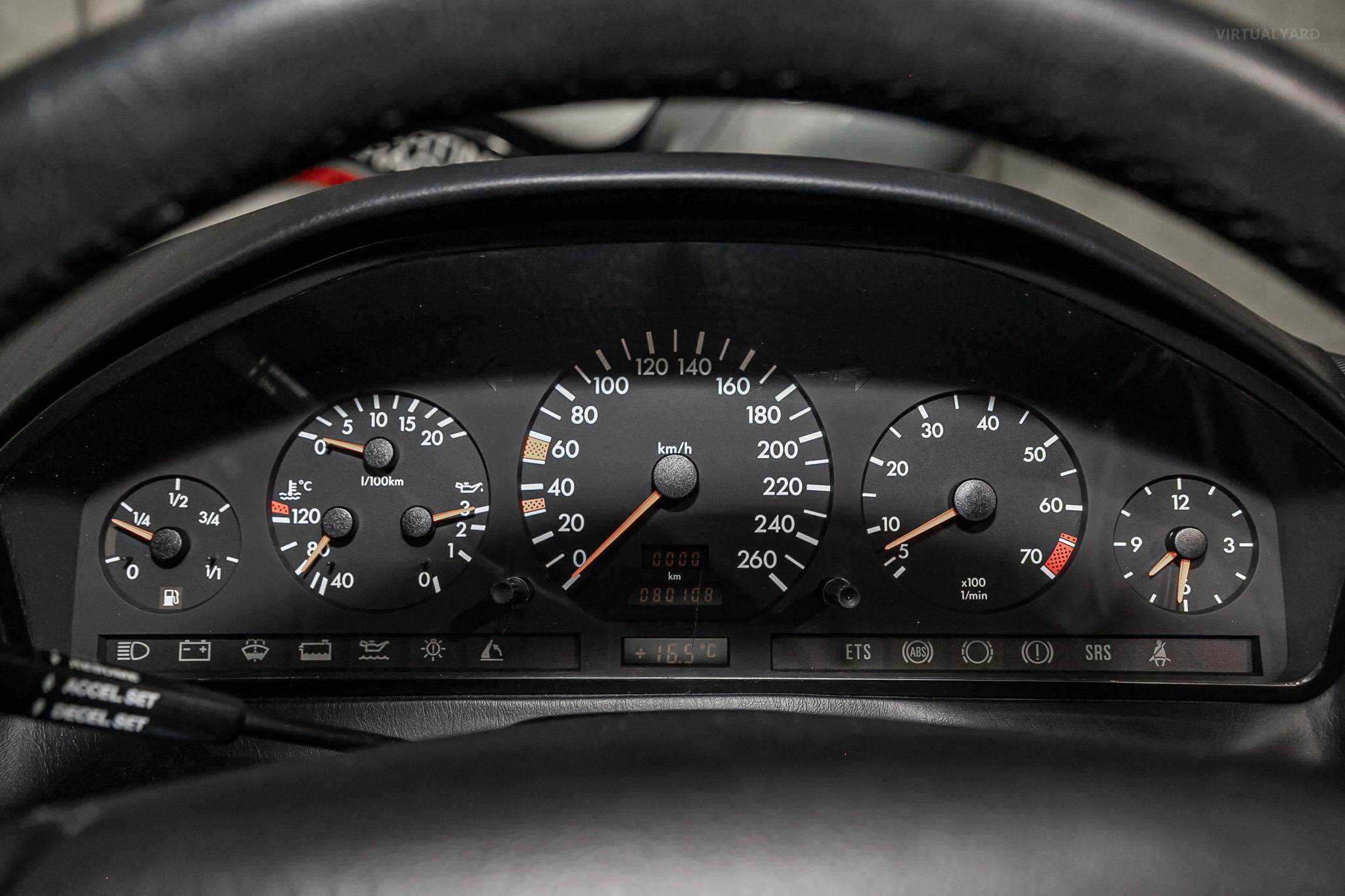 1996 Mercedes-Benz SL-Class R129 SL280 Roadster 2dr Auto 5sp 2.8i 