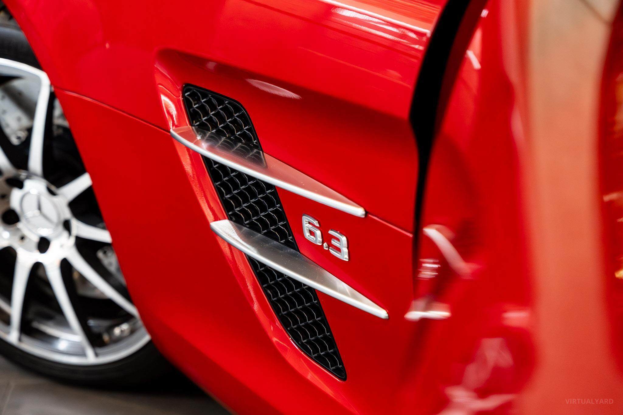 2013 Mercedes-Benz SLS-Class R197 SLS AMG Roadster 2dr SPEEDSHIFT DCT 7sp 6.3i 